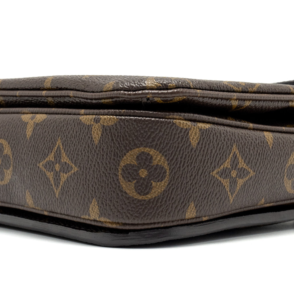 louis-vuitton-pochette-metis-monogram-canvas-ghw-25