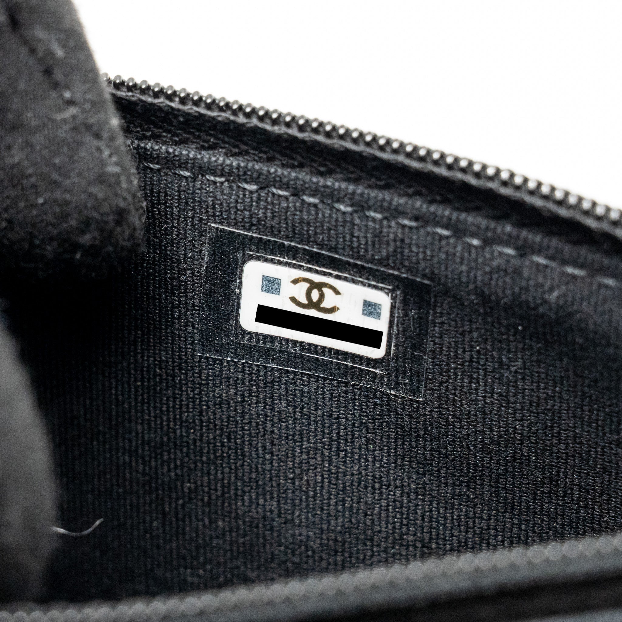 chanel-top-handle-mini-wallet-on-chain-calfskin-black-ghwmicrochip