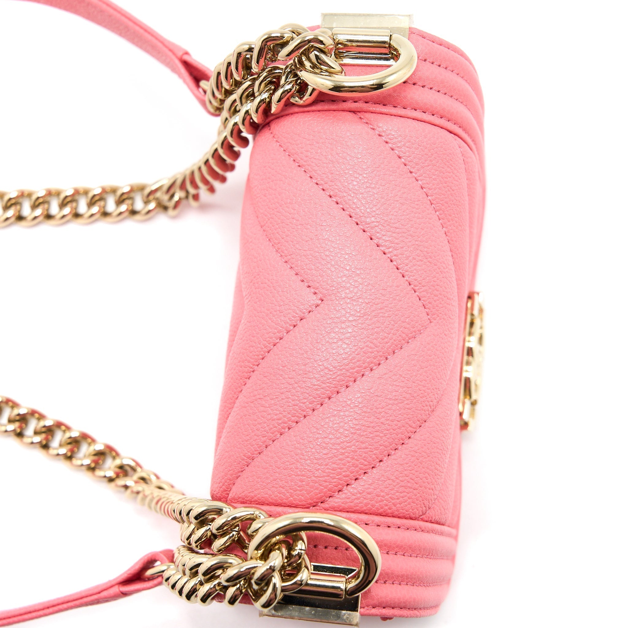 chanel-super-mini-boy-bag-chevron-calfskin-pink-lghw-microchip