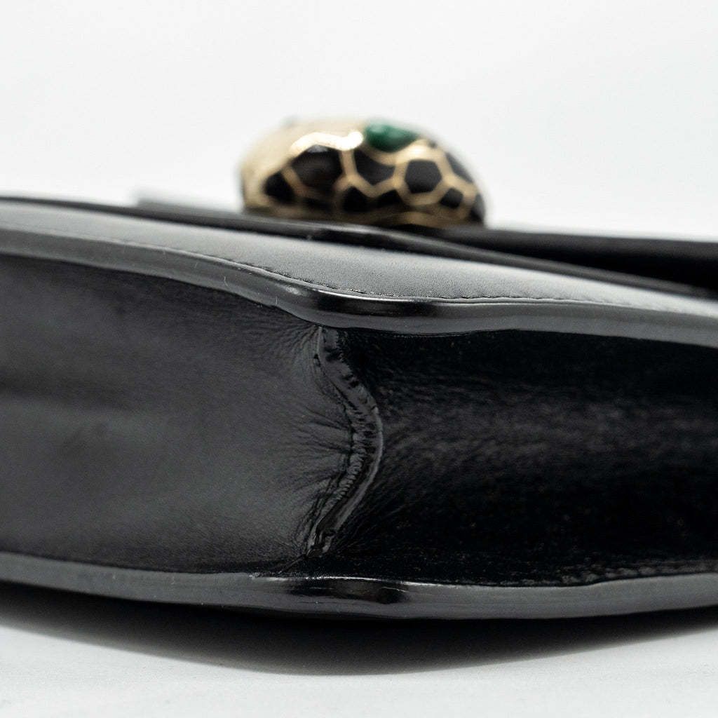 bvlgari-serpenti-forever-crossbody-bag-calfskin-black-lghw-1
