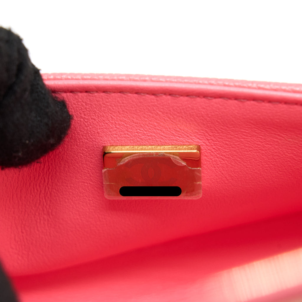 chanel-super-mini-boy-bag-chevron-calfskin-pink-lghw-microchip