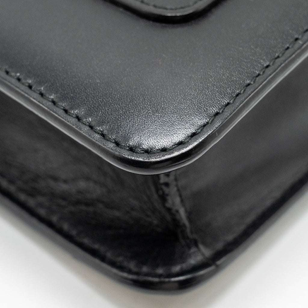 bvlgari-serpenti-forever-crossbody-bag-calfskin-black-lghw-1