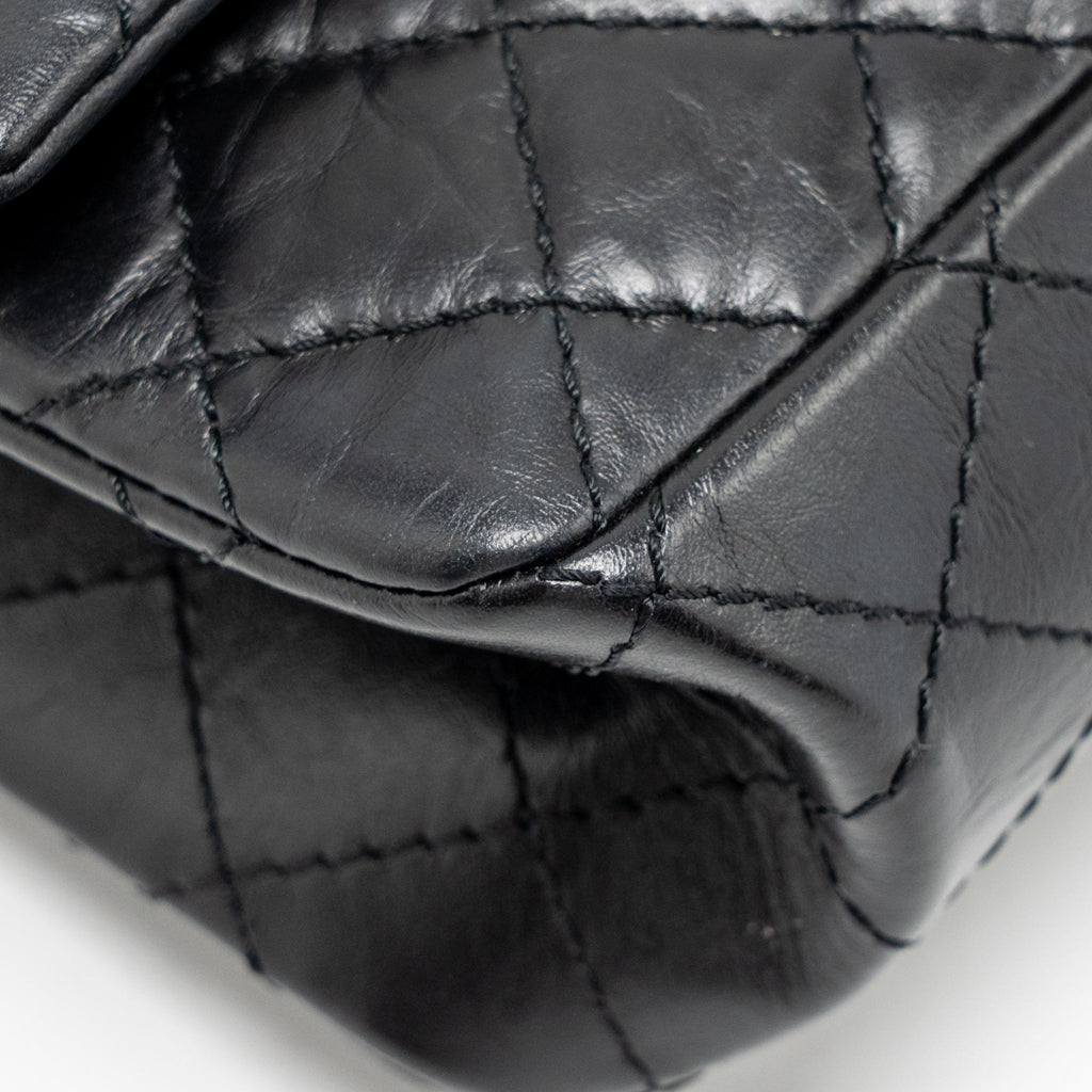 chanel-small-2-55-reissue-flap-bag-aged-calfskin-black-ghw-4