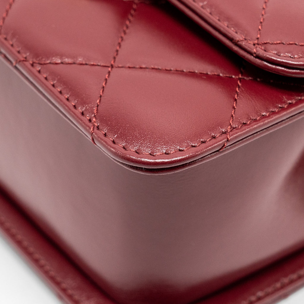 chanel-gold-crush-mini-flap-bag-calfskin-red-ghw-microchip