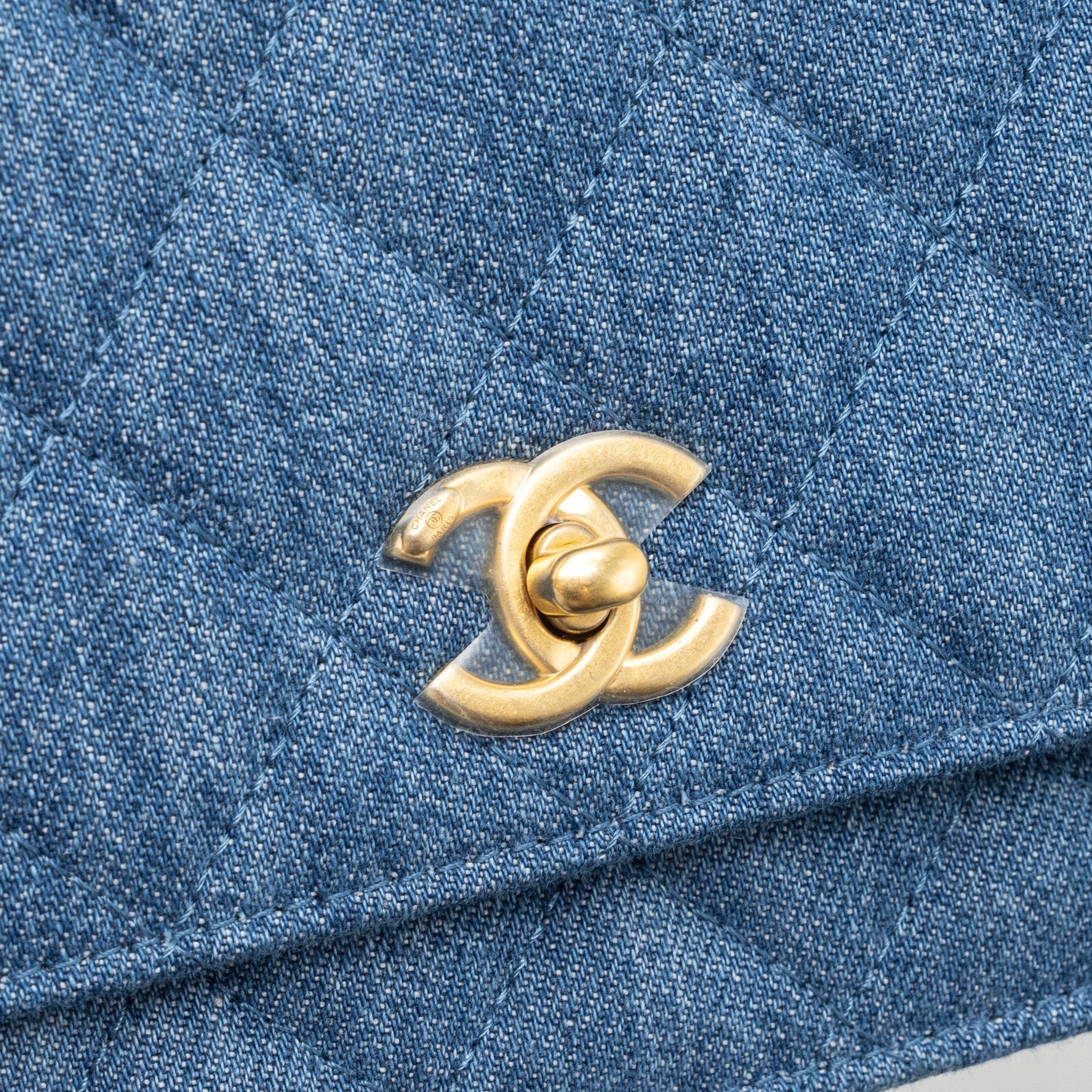 chanel-pearl-crush-wallet-on-chain-denim-blue-ghw-microchip