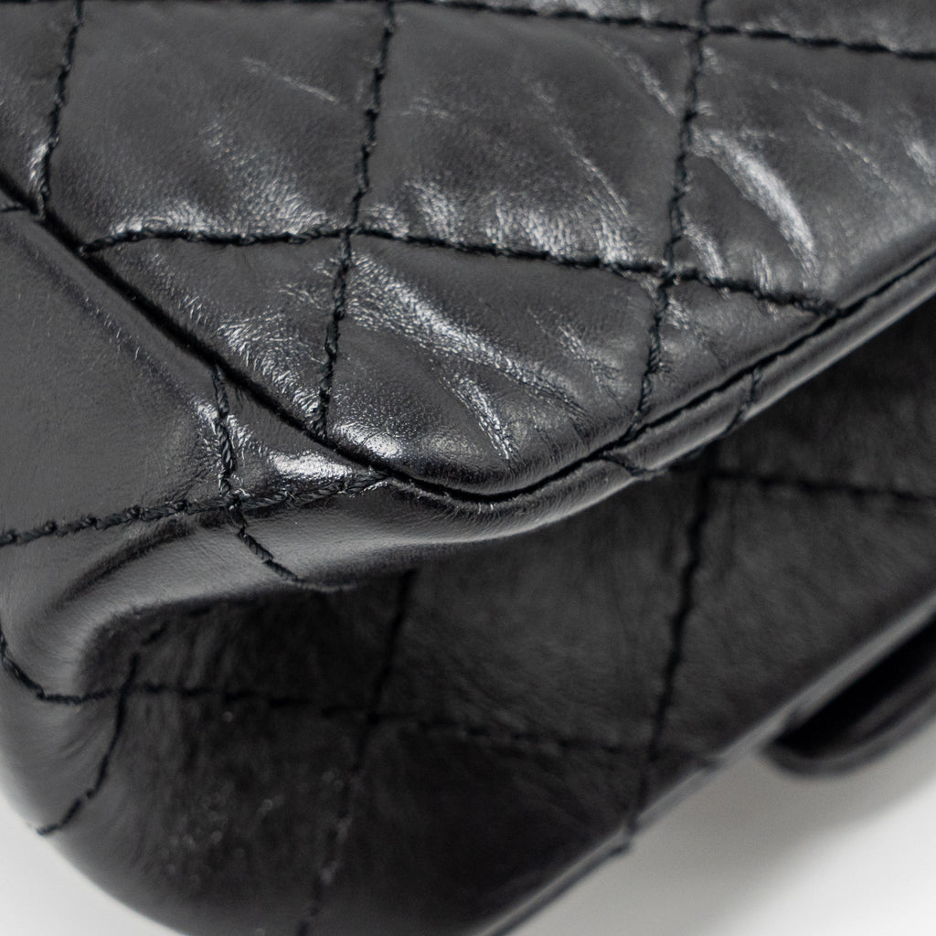 chanel-small-2-55-reissue-flap-bag-aged-calfskin-black-ghw-4