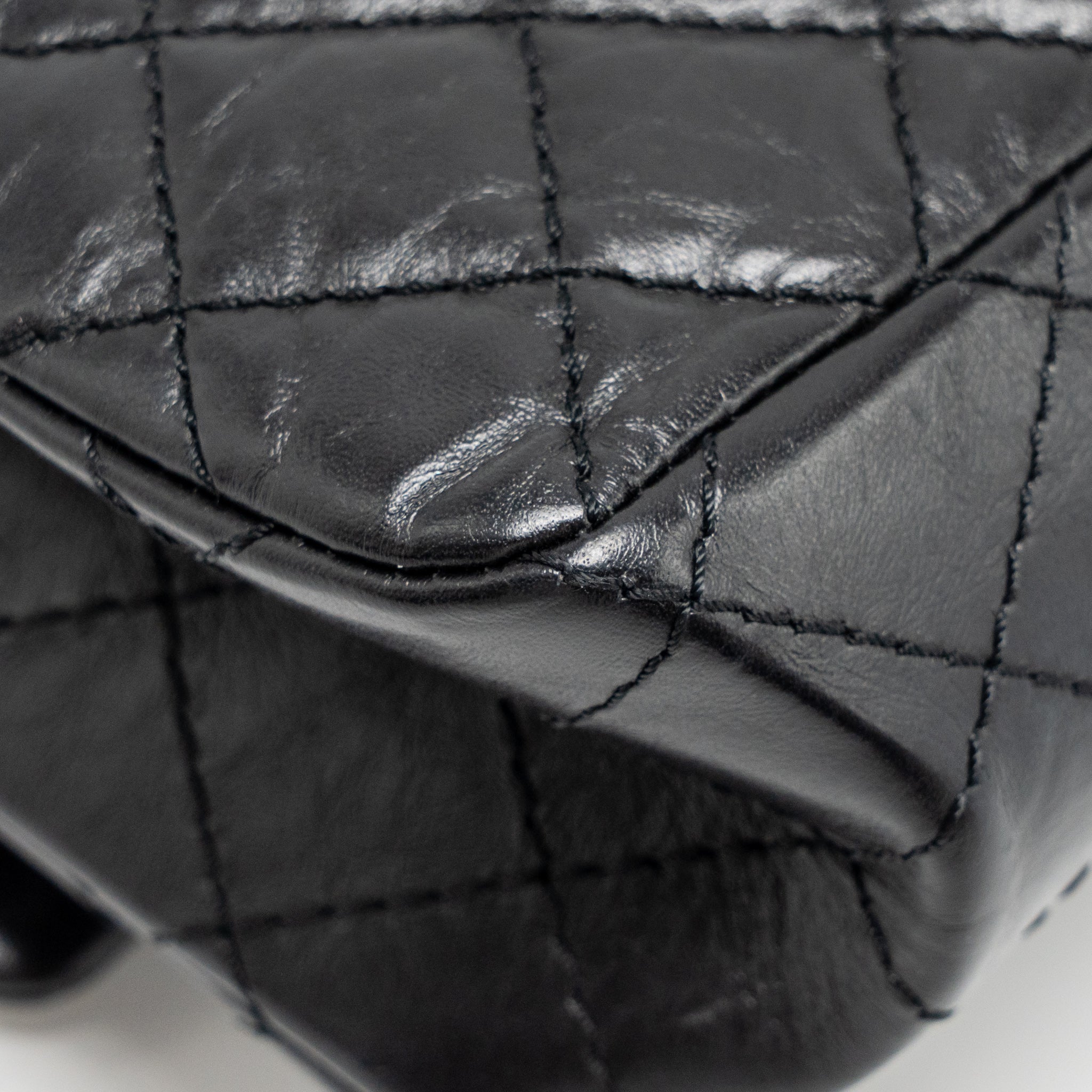 chanel-small-2-55-reissue-flap-bag-aged-calfskin-black-ghw-4
