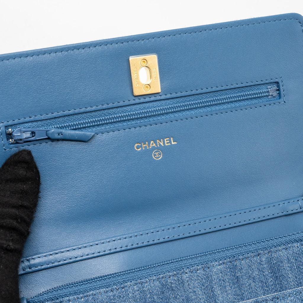 chanel-pearl-crush-wallet-on-chain-denim-blue-ghw-microchip