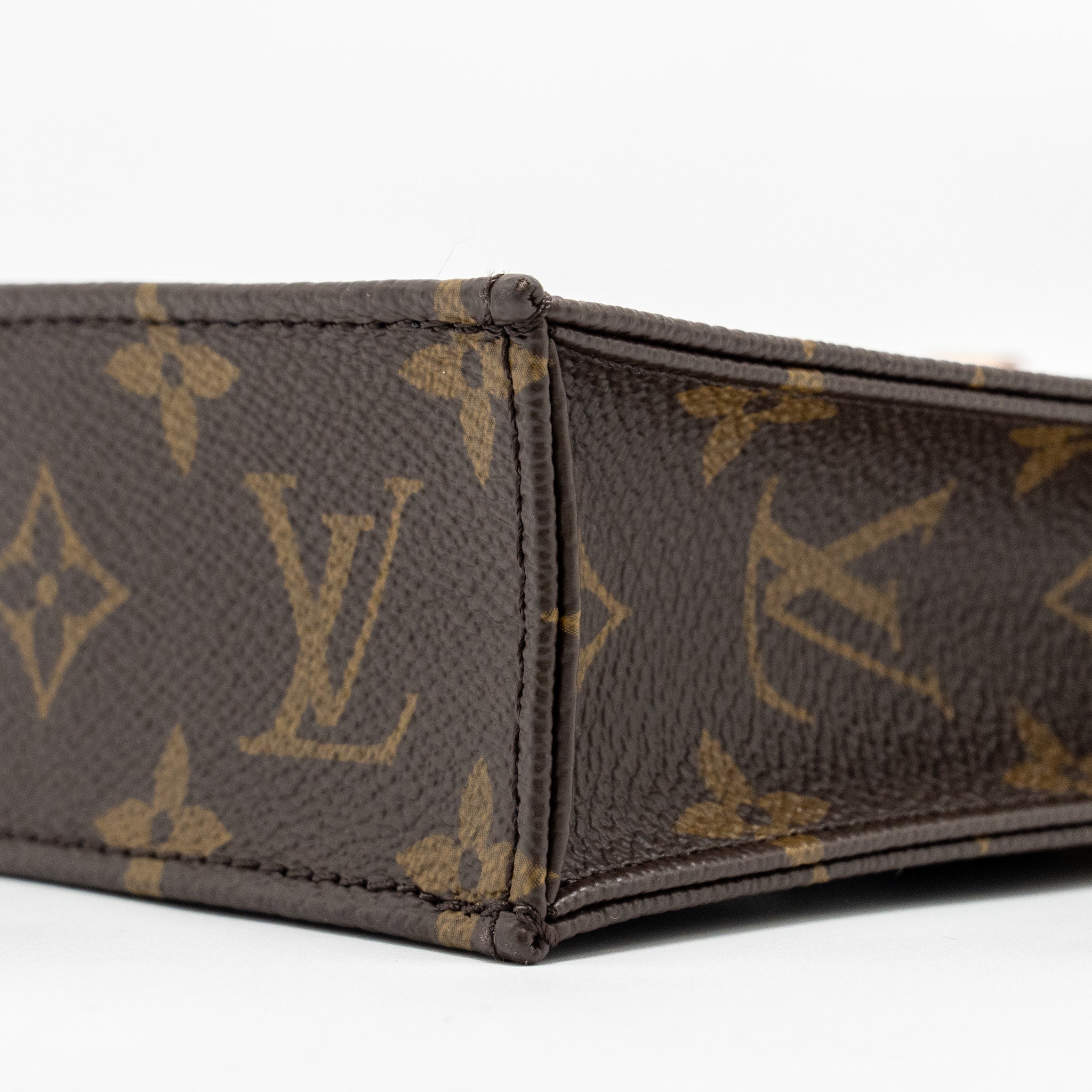 louis-vuitton-petit-sac-plat-monogram-canvas-ghw-17
