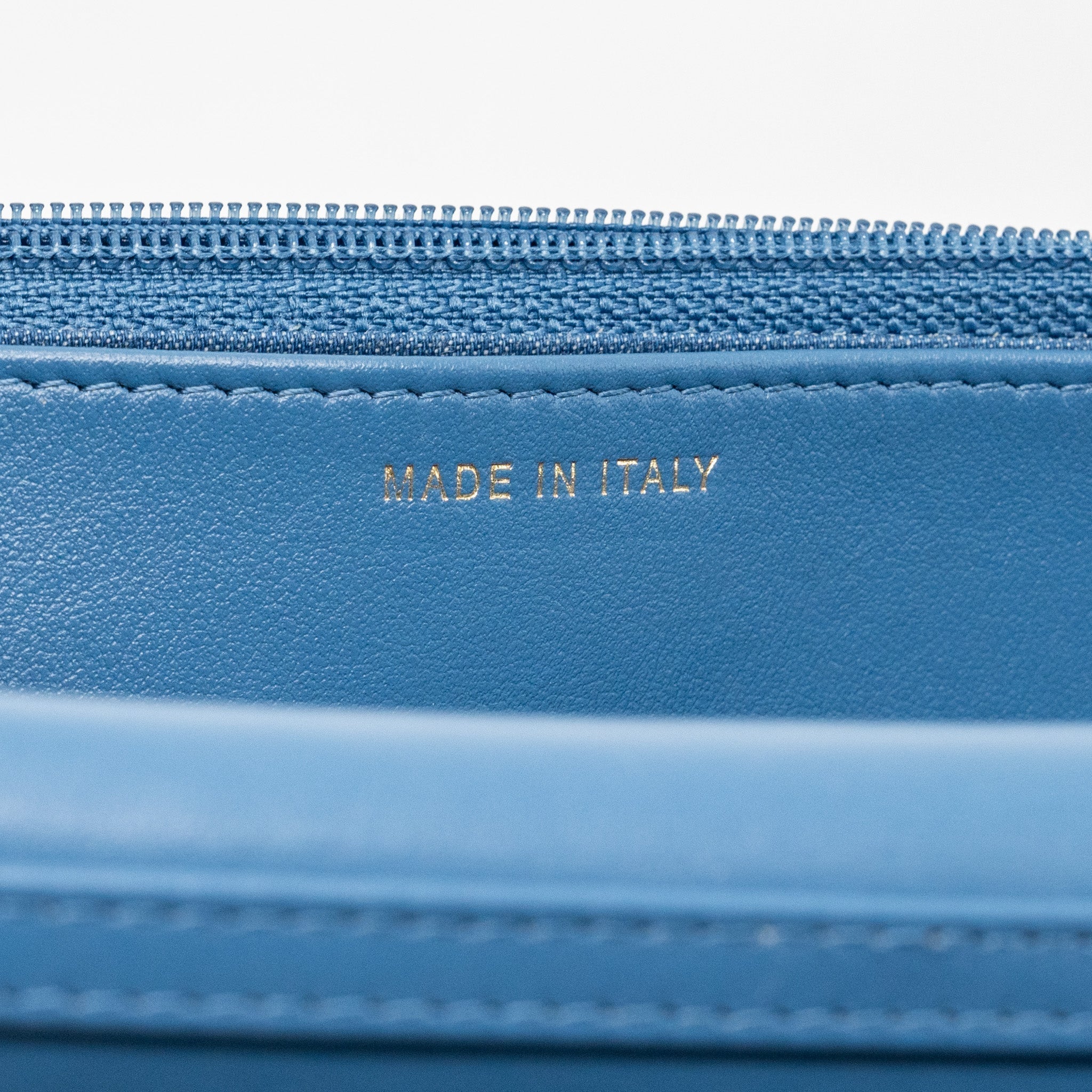 chanel-pearl-crush-wallet-on-chain-denim-blue-ghw-microchip