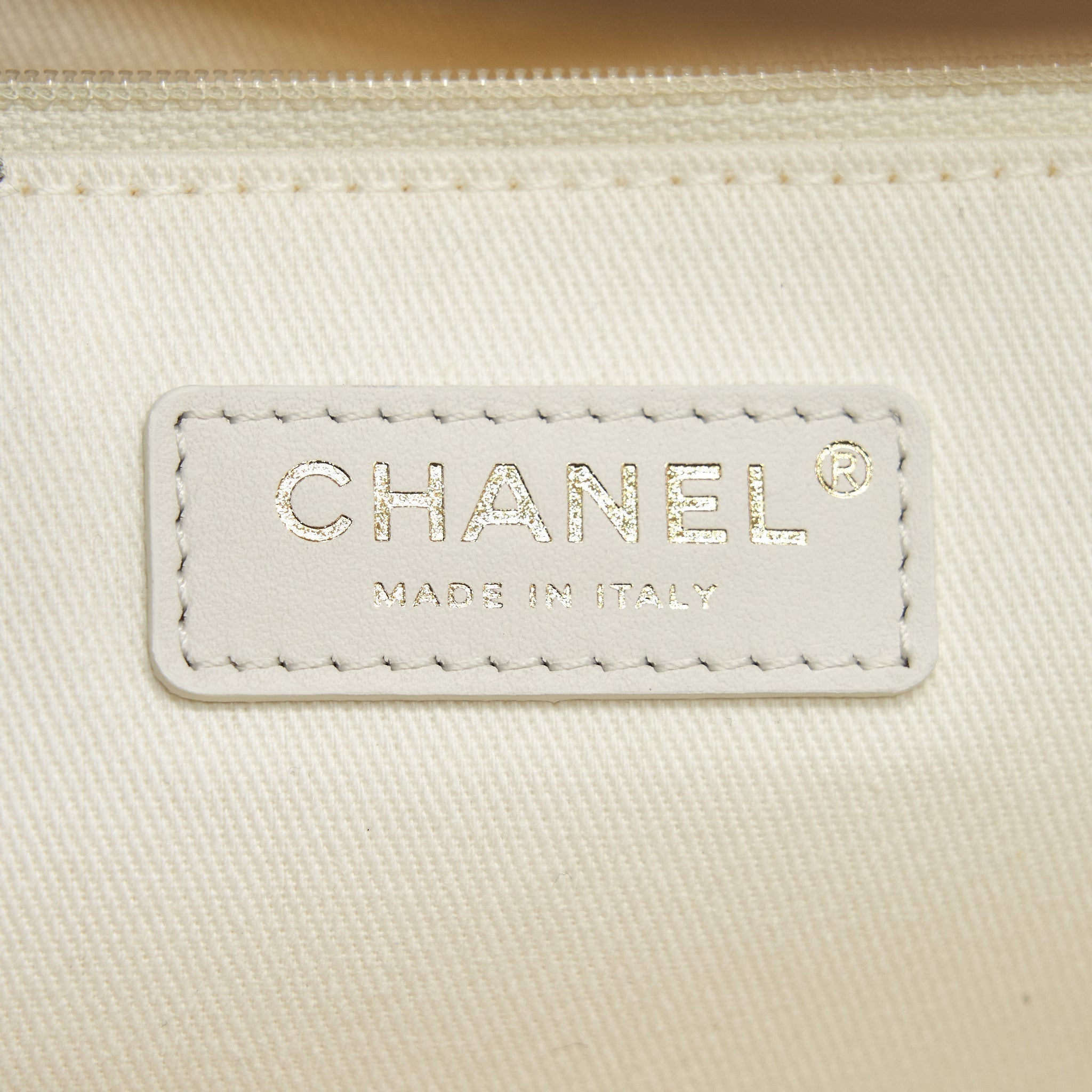 chanel-deauville-tote-bag-in-creamy-white-beige-with-tiny-pearls