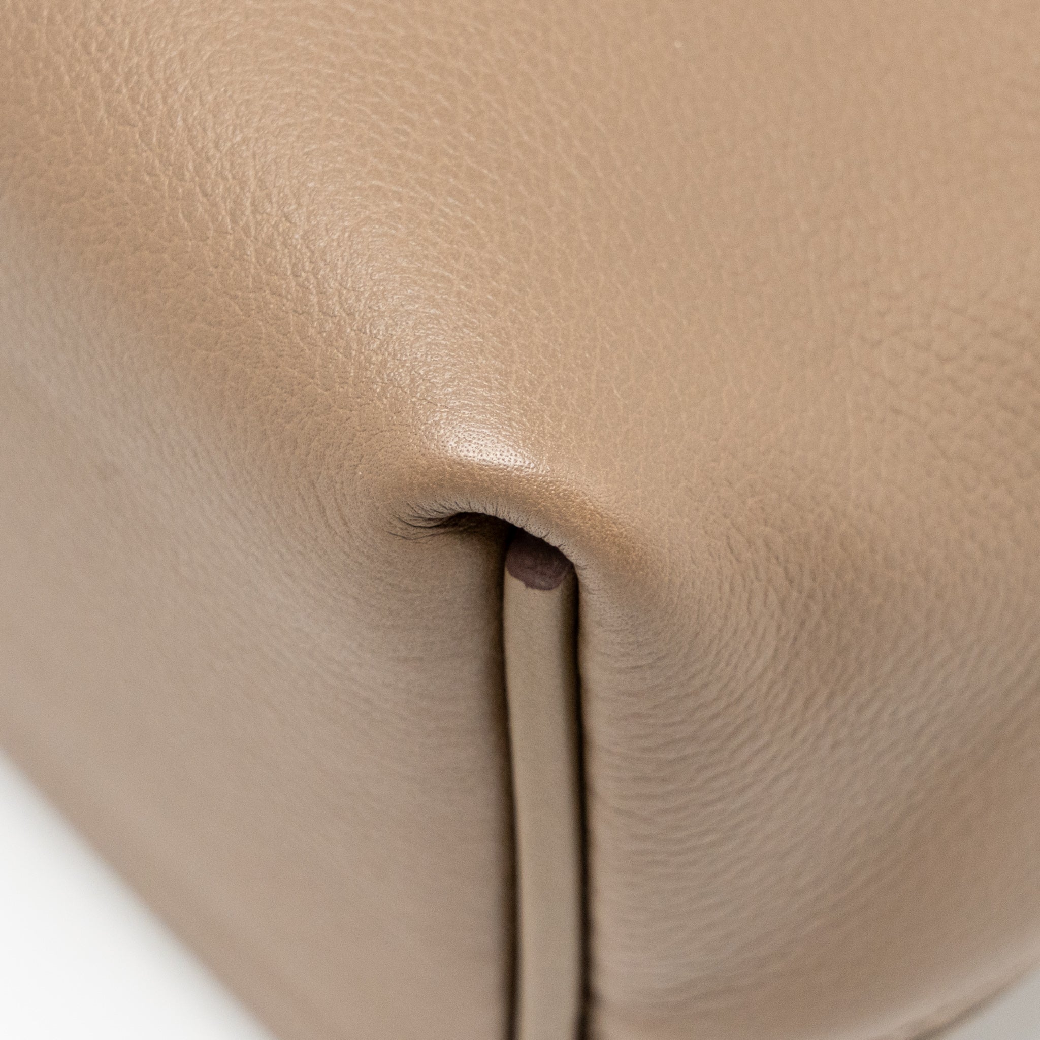 hermes-mini-24-24-2424-21-bag-evercolor-etoupe-shw-stamp-b