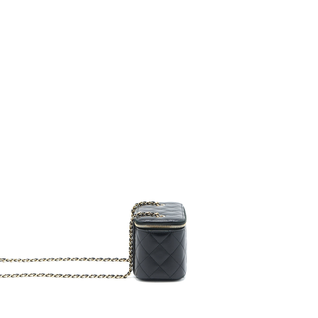chanel-long-vanity-with-chain-lambskin-black-lghw-1