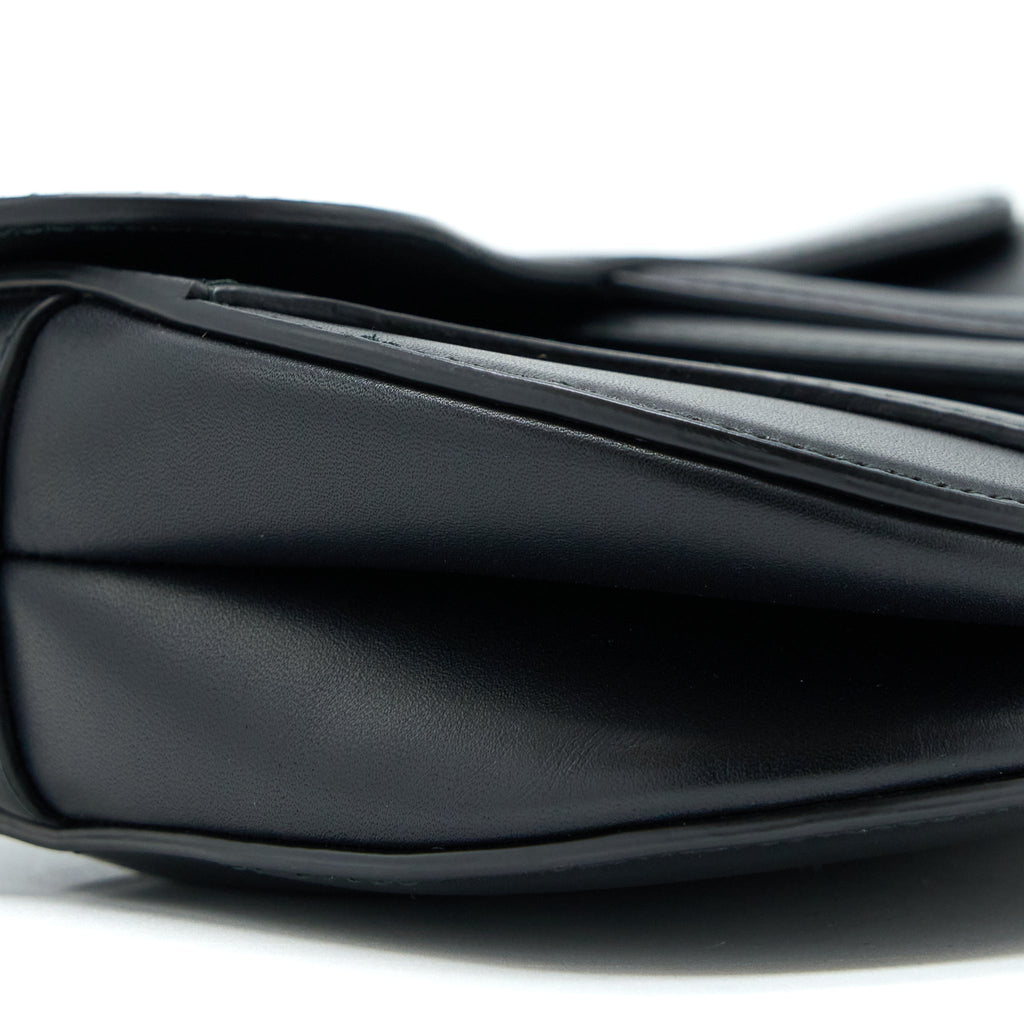 dior-mini-saddle-bag-calfskin-black-ghw