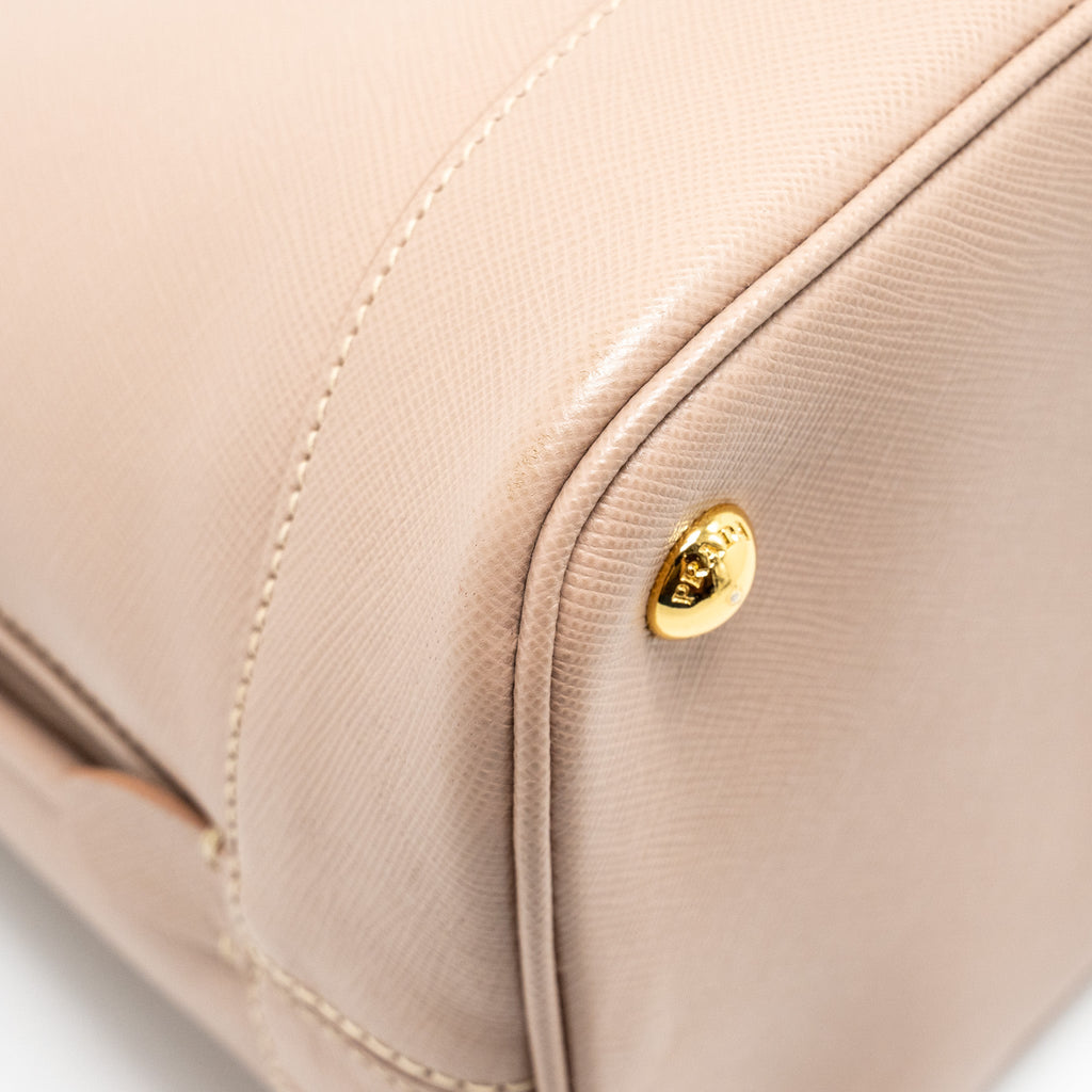 prada-saffiano-vernice-promenade-dome-tote-leather-beige