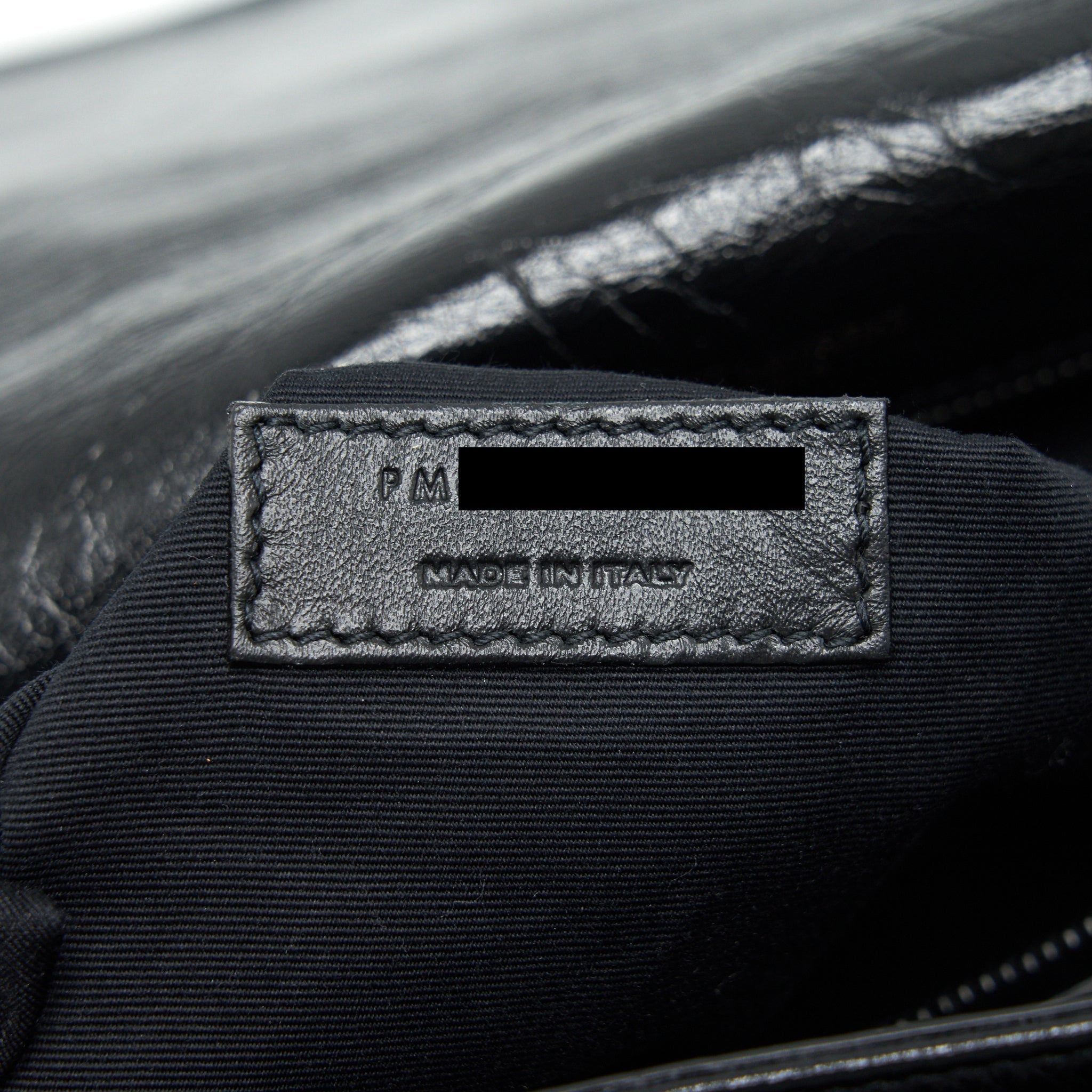saint-laurent-niki-large-bag-in-black-and-black-hardware