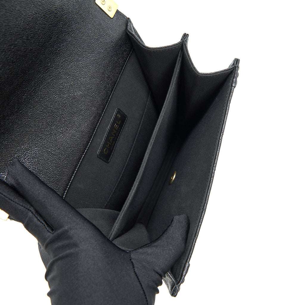 chanel-vertical-boy-bag-carviar-large-black-ghw