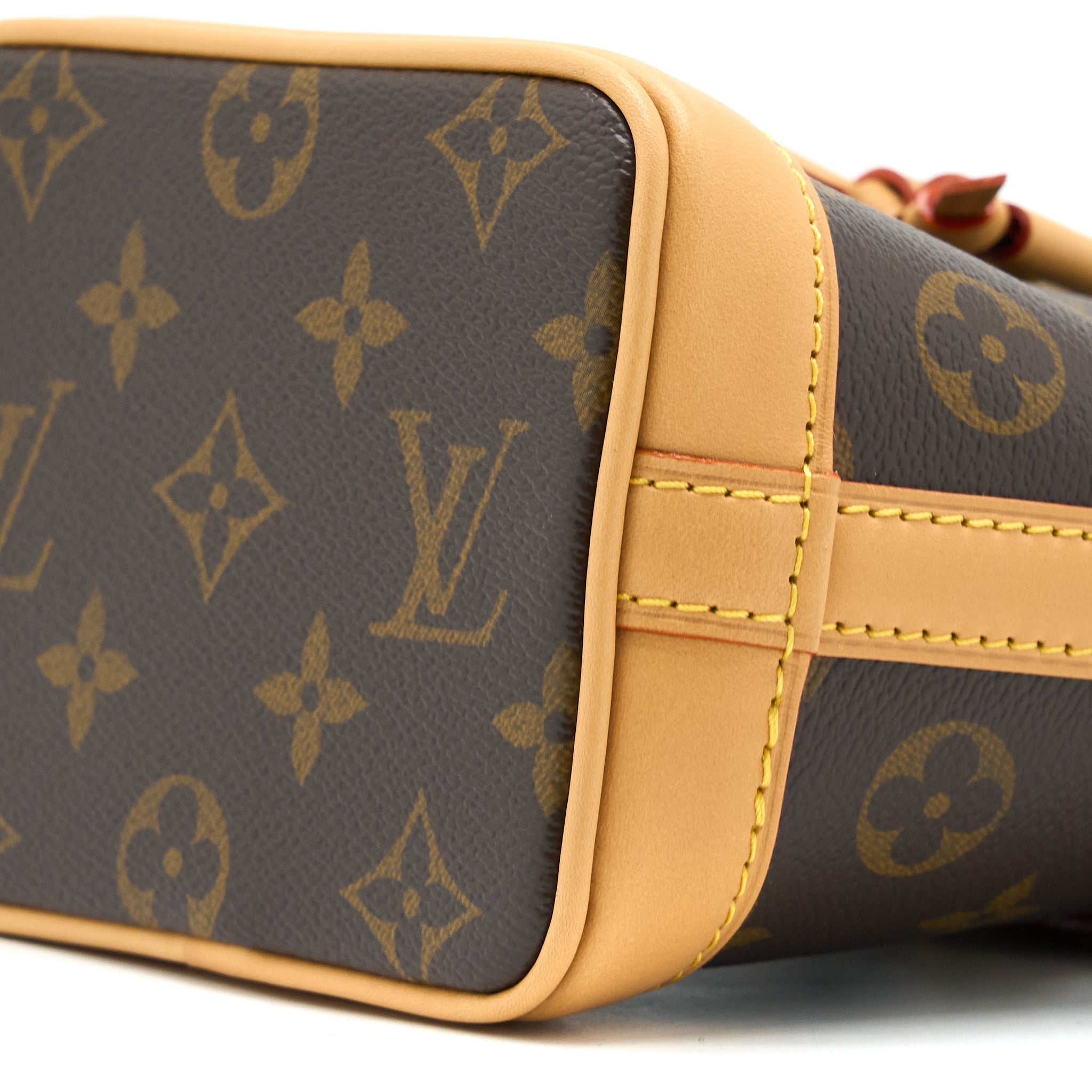 louis-vuitton-nano-noe-monogram-canvas-ghw-new-version-3