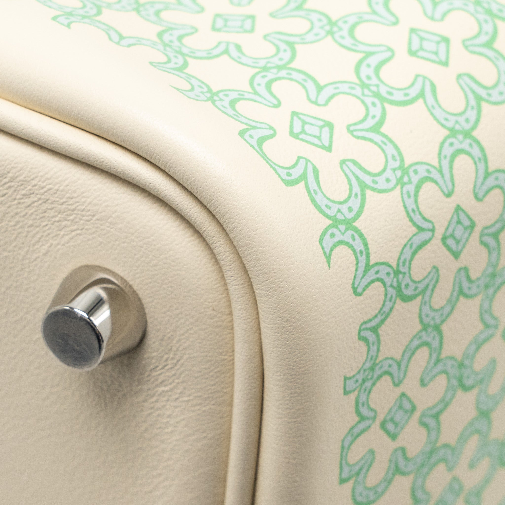 hermes-lucky-daisy-picotin-18-lock-bag-swift-nata-vert-blanc-shw-stamp-u