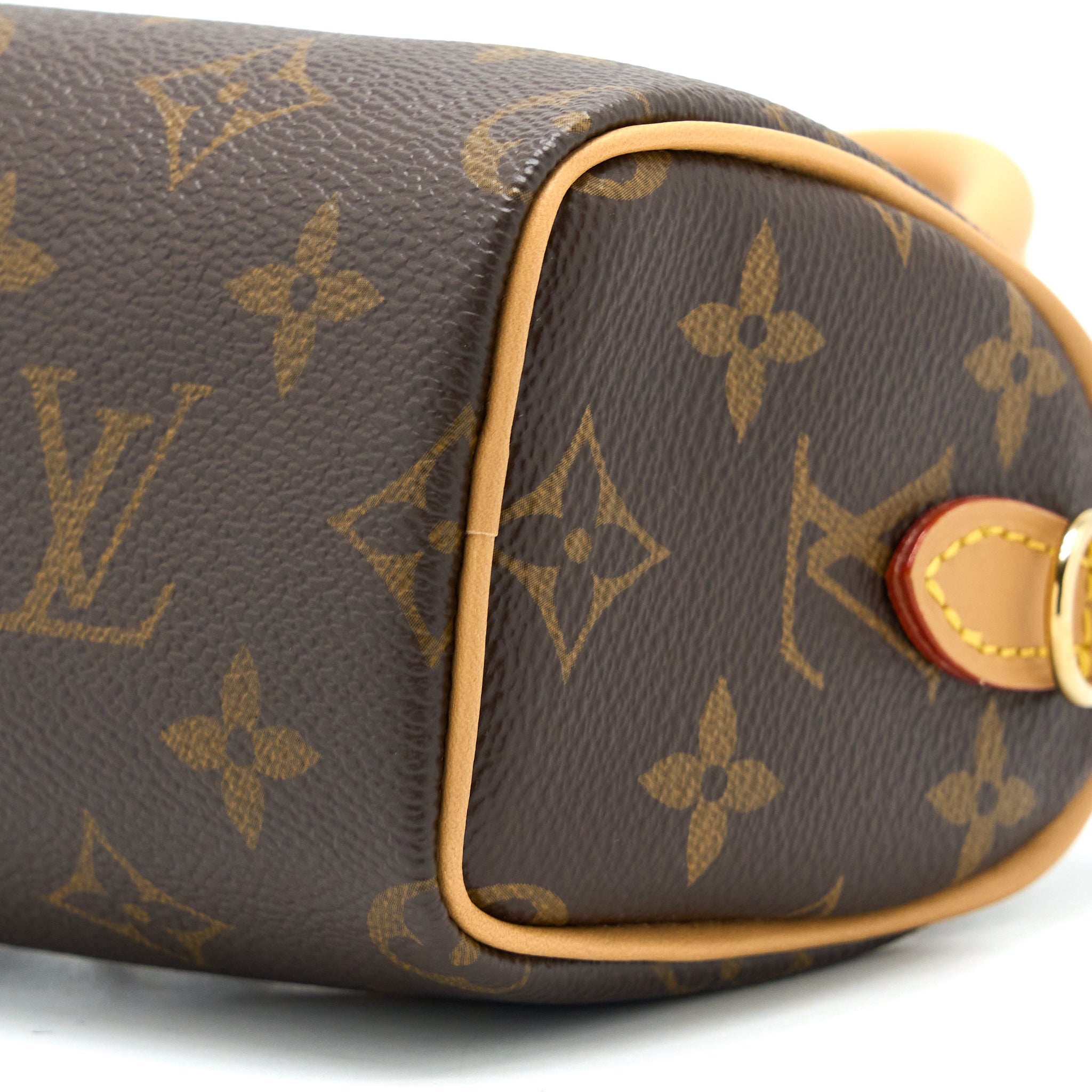 louis-vuitton-nano-speedy-monogram-canvas-ghw-new-version-8