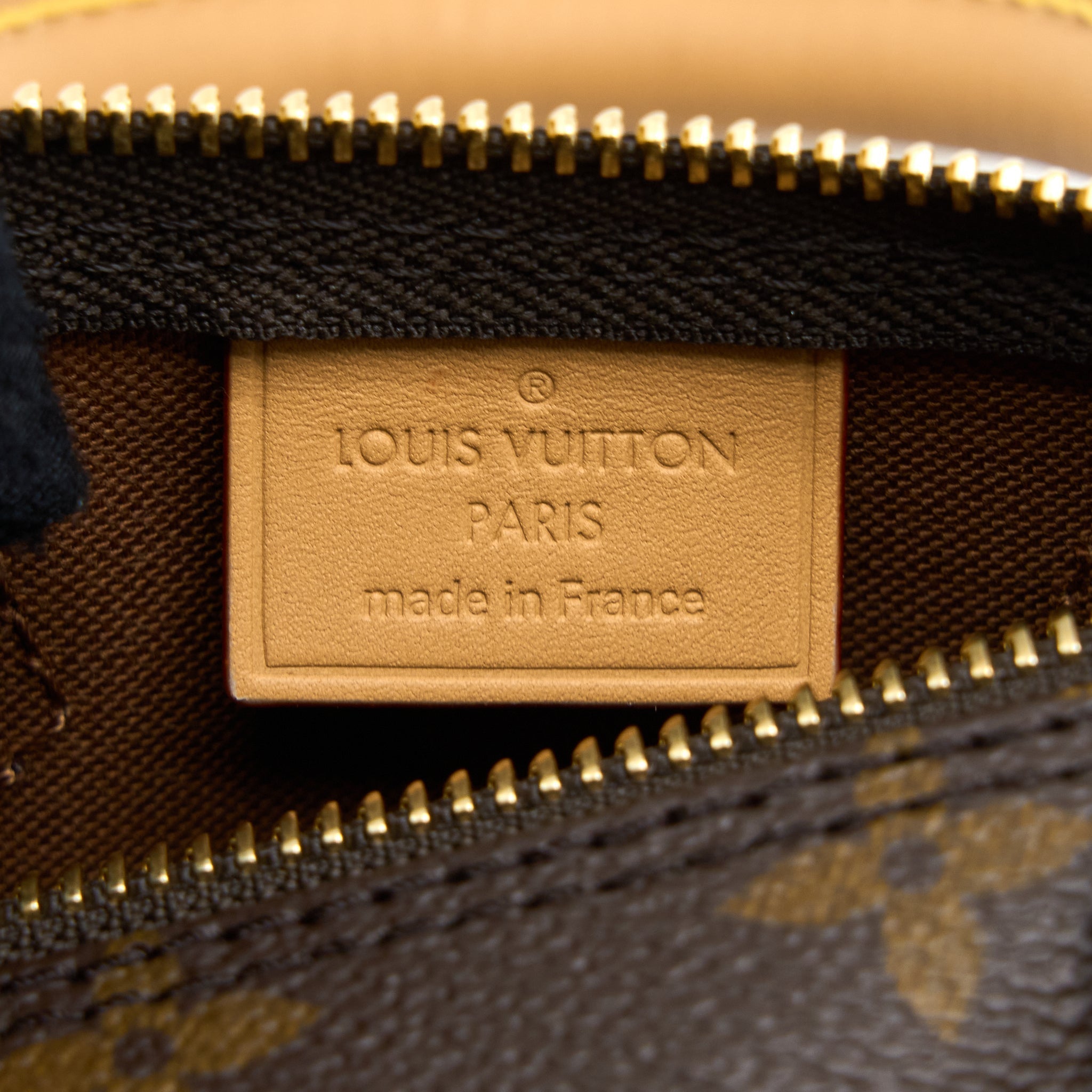 louis-vuitton-nano-speedy-monogram-canvas-ghw-new-version-6