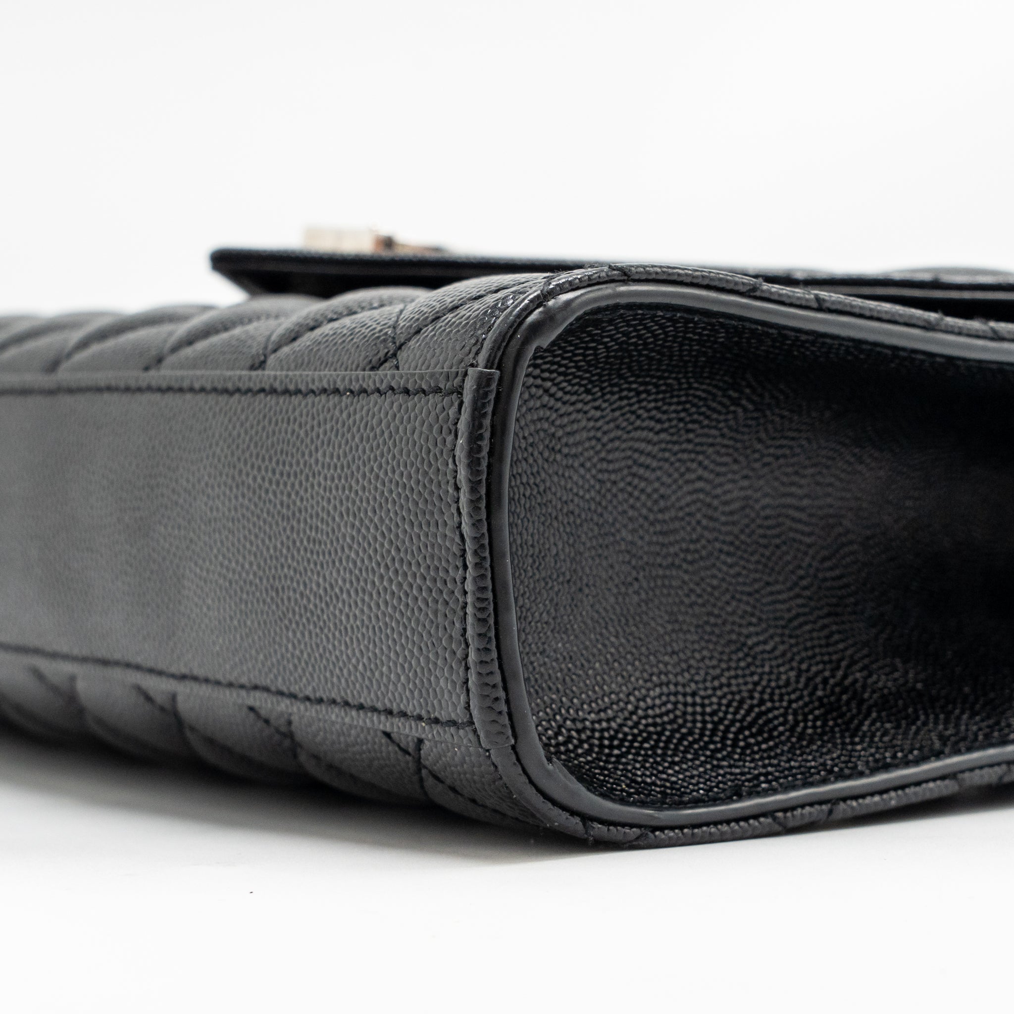 saint-laurent-ysl-medium-envelop-bag-grained-calfskin-black-shw