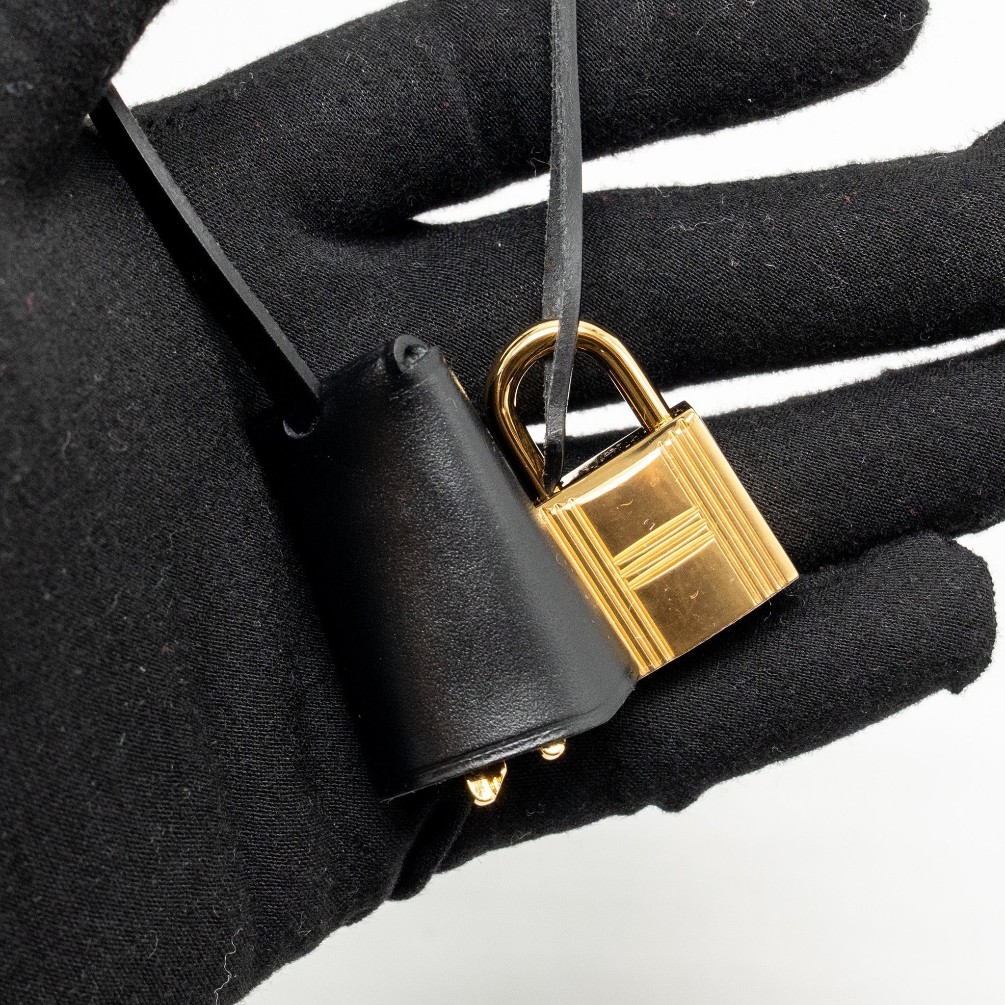 hermes-herbag-31-zip-bag-canvas-cache-hunter-leather-black-ghw-stamp-u