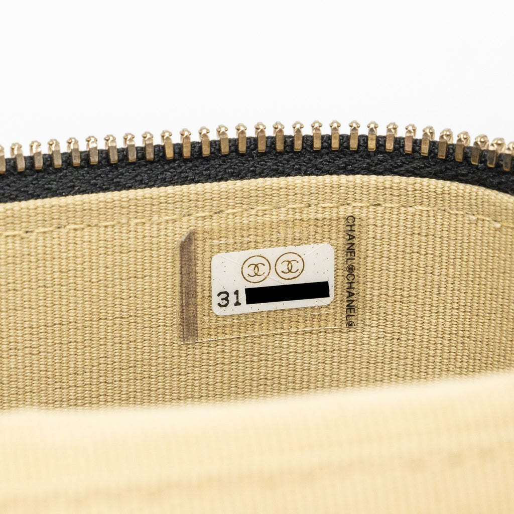 chanel-pearl-crush-mini-vanity-with-chain-lambskin-black-ghw-2
