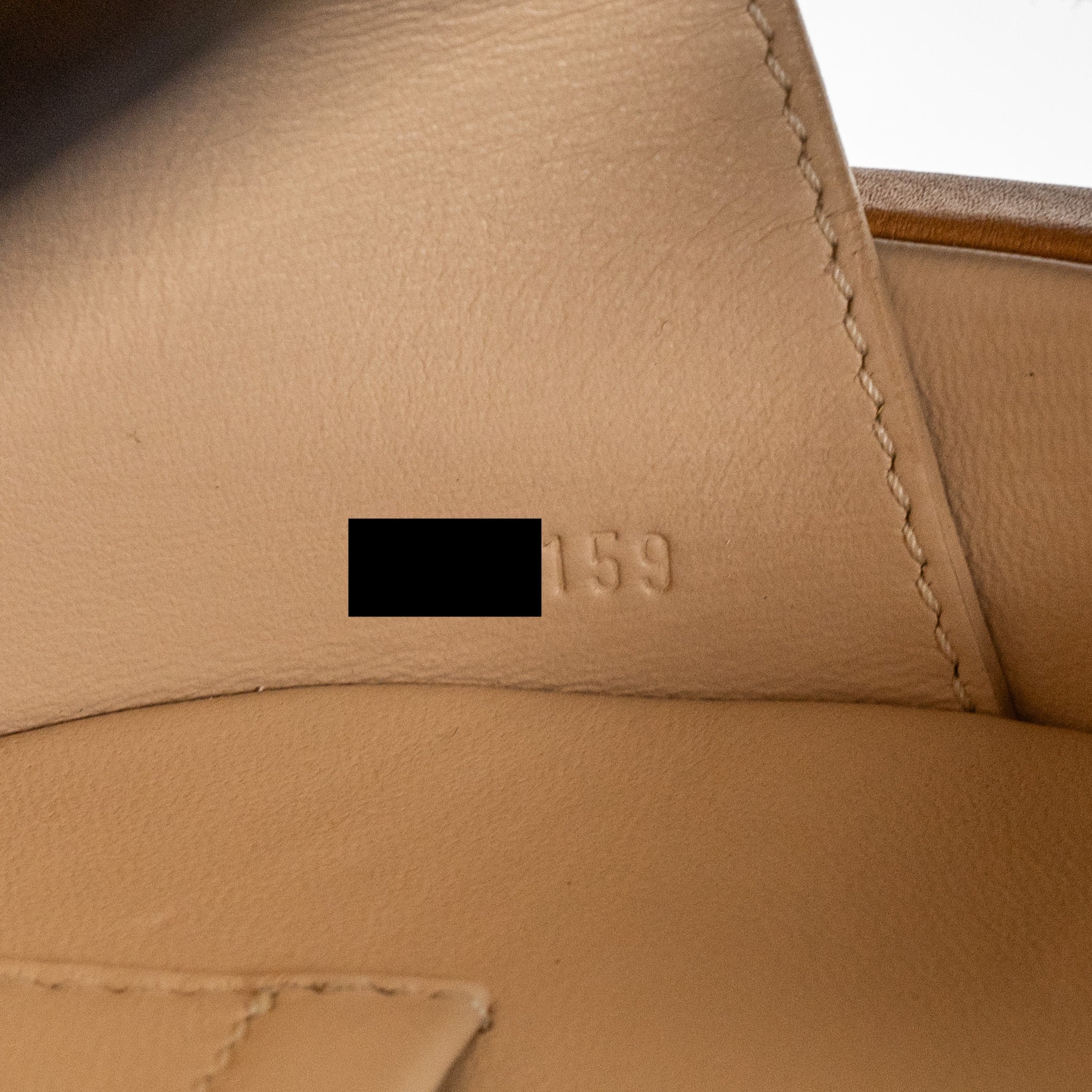 louis-vuitton-petite-boite-chapeau-monogram-canvas-ghw-5