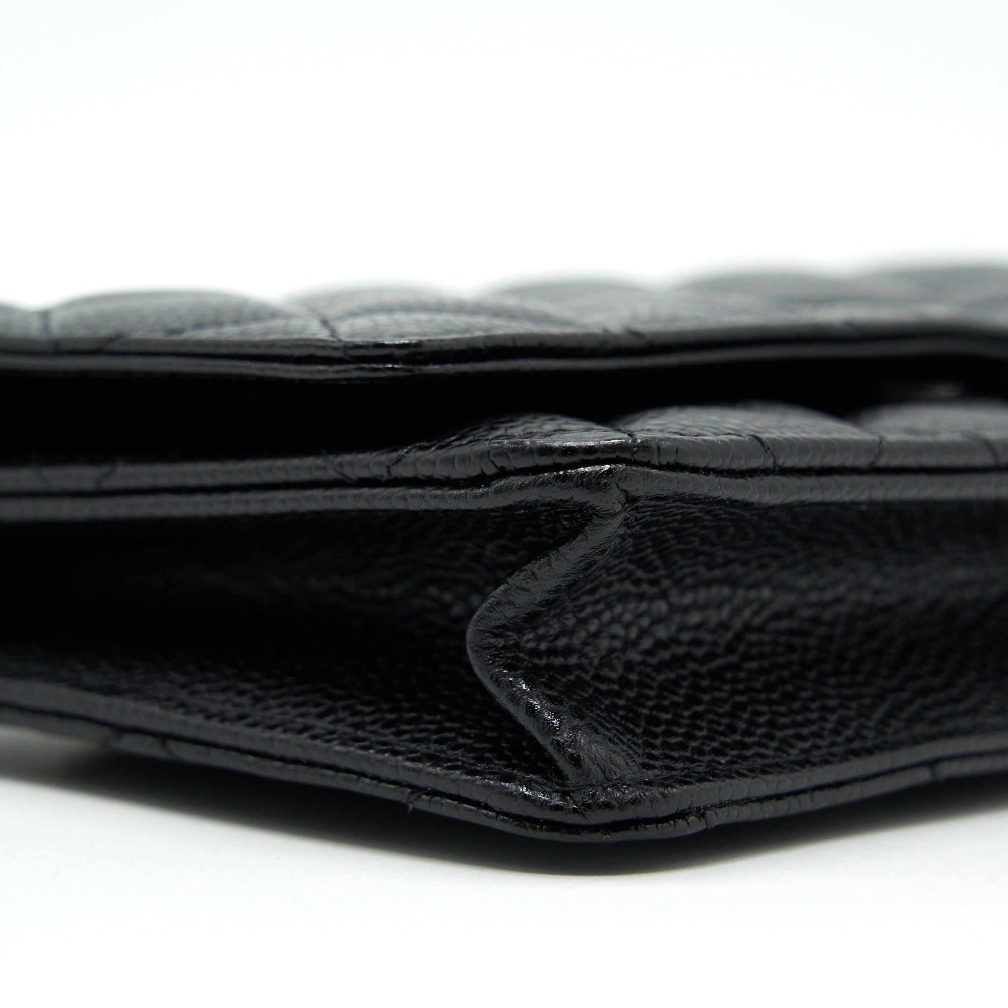 chanel-caviar-classic-wallet-on-chain-black-caviar-shw