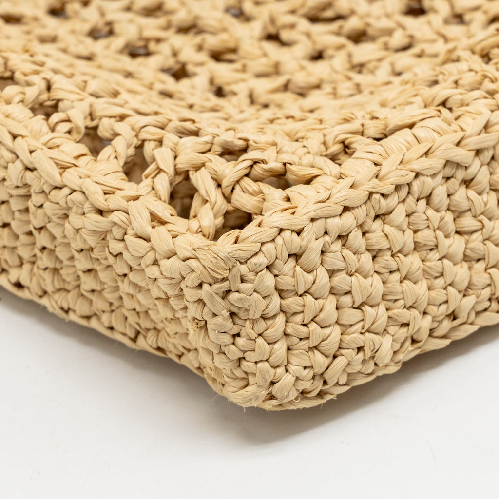 prada-crochet-tote-bag-raffia-natural