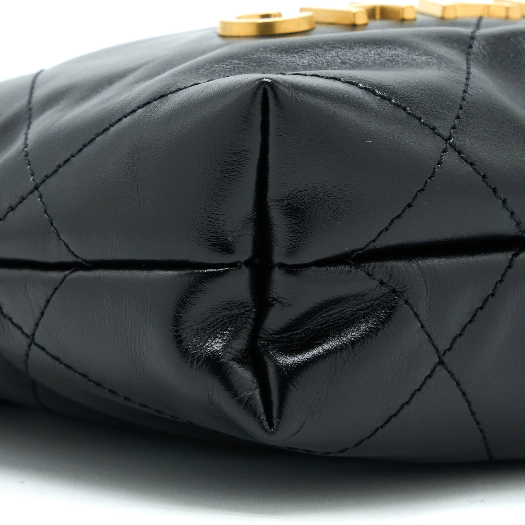 chanel-23s-mini-22-bag-shiny-calfskin-black-brushed-ghwmicrochip