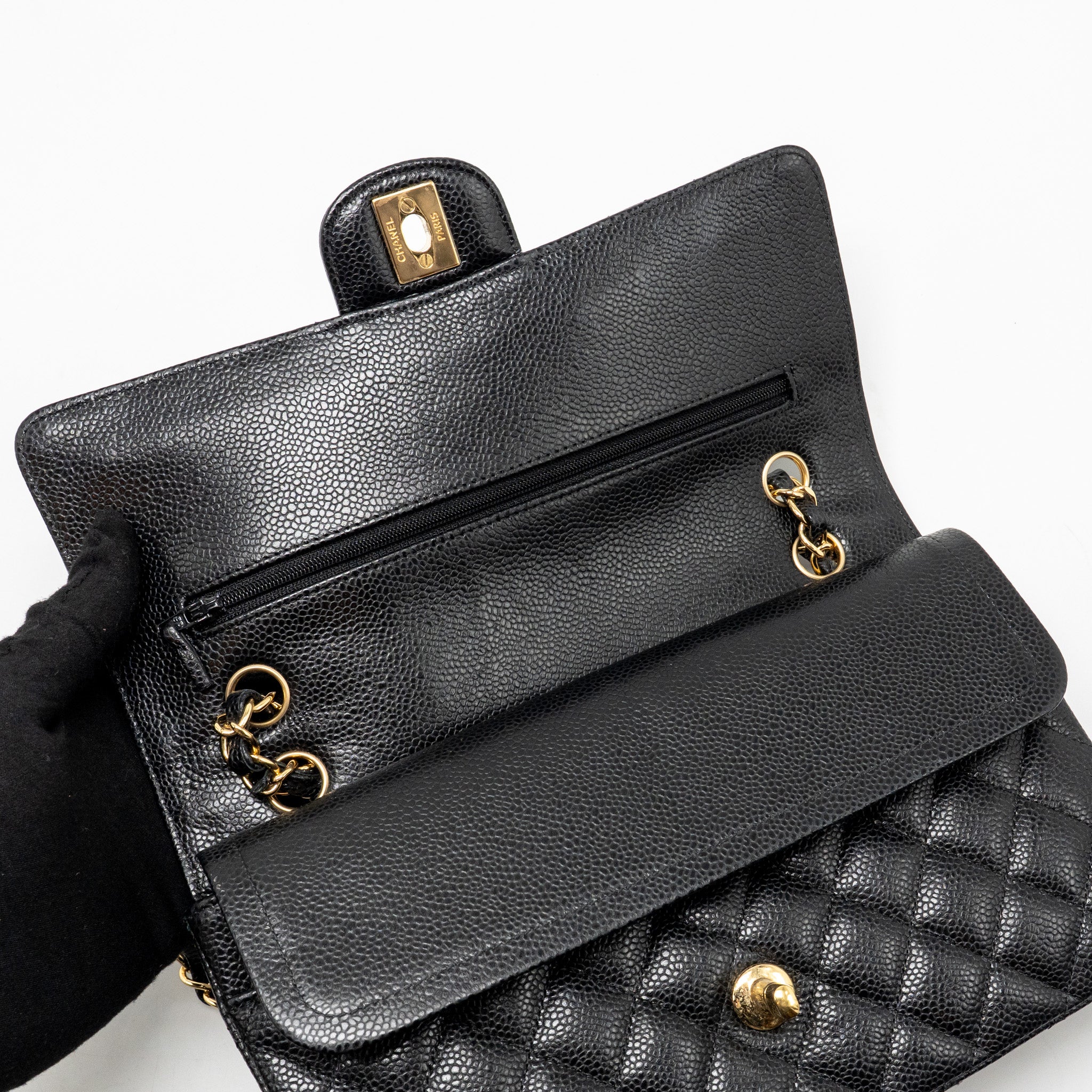 chanel-medium-classic-double-flap-bag-caviar-black-ghw-28