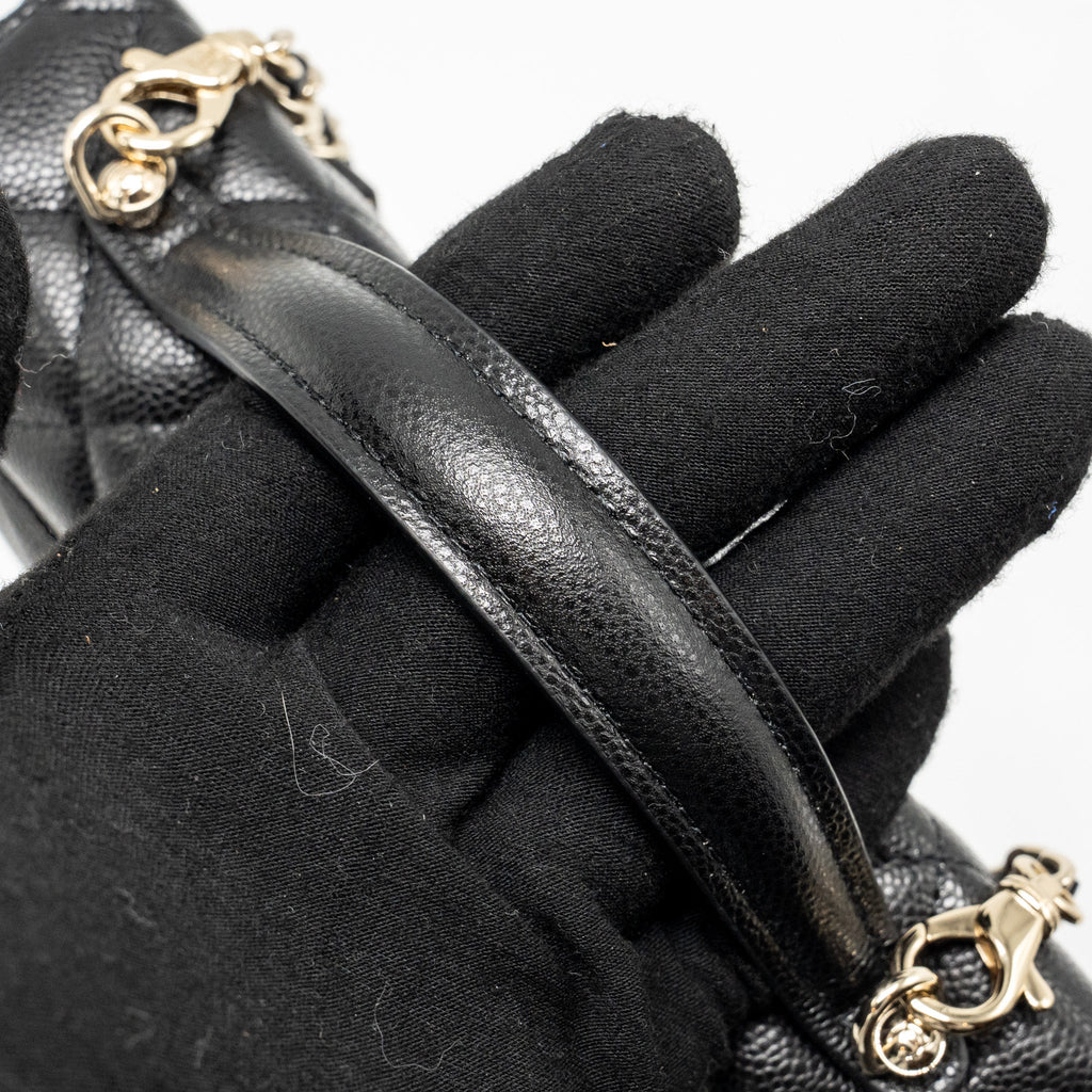 chanel-25p-cc-top-handle-vanity-with-chain-caviar-black-lghwmicrochip-copy-1