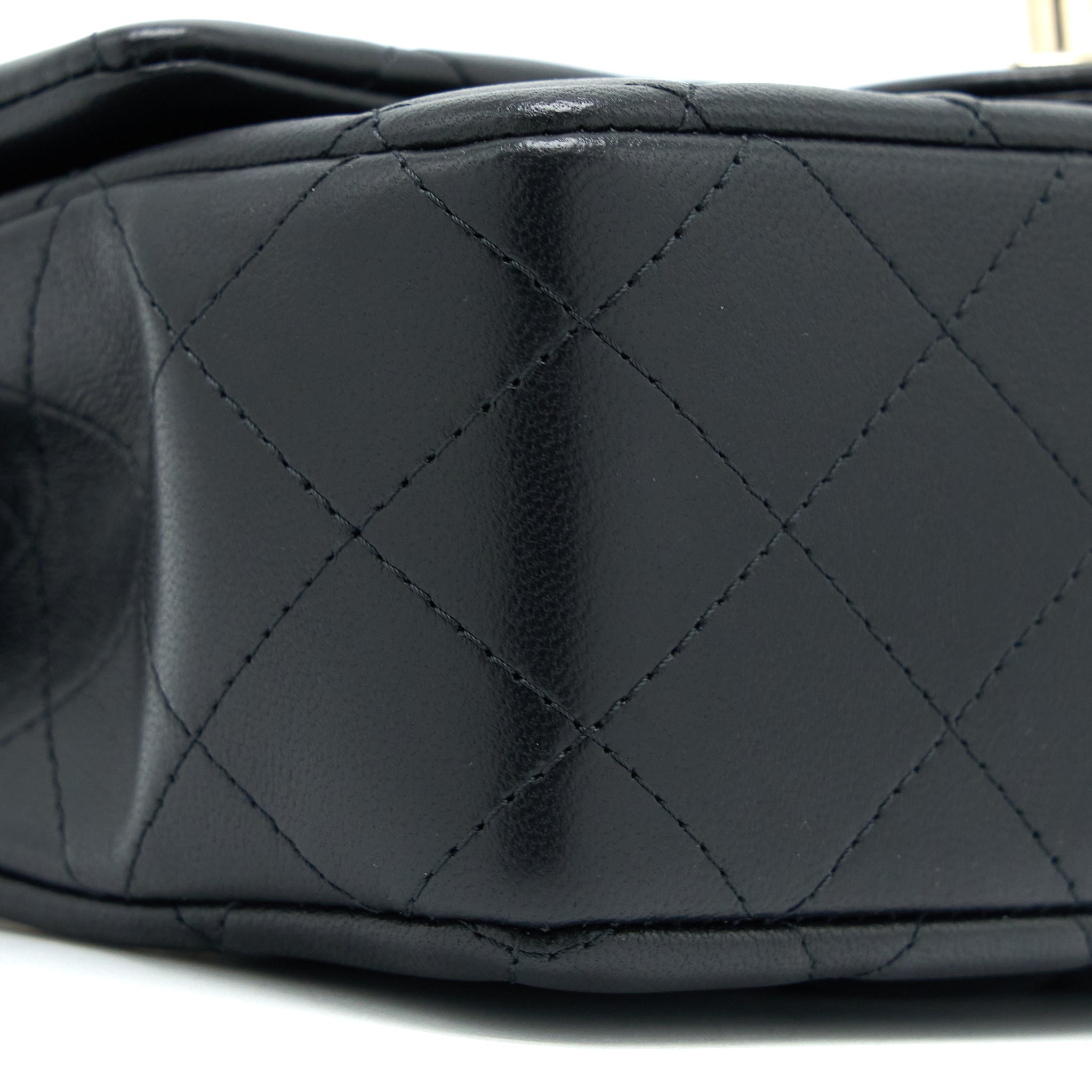 chanel-top-handle-mini-rectangular-flap-bag-lambskin-black-lghw-microchip-5