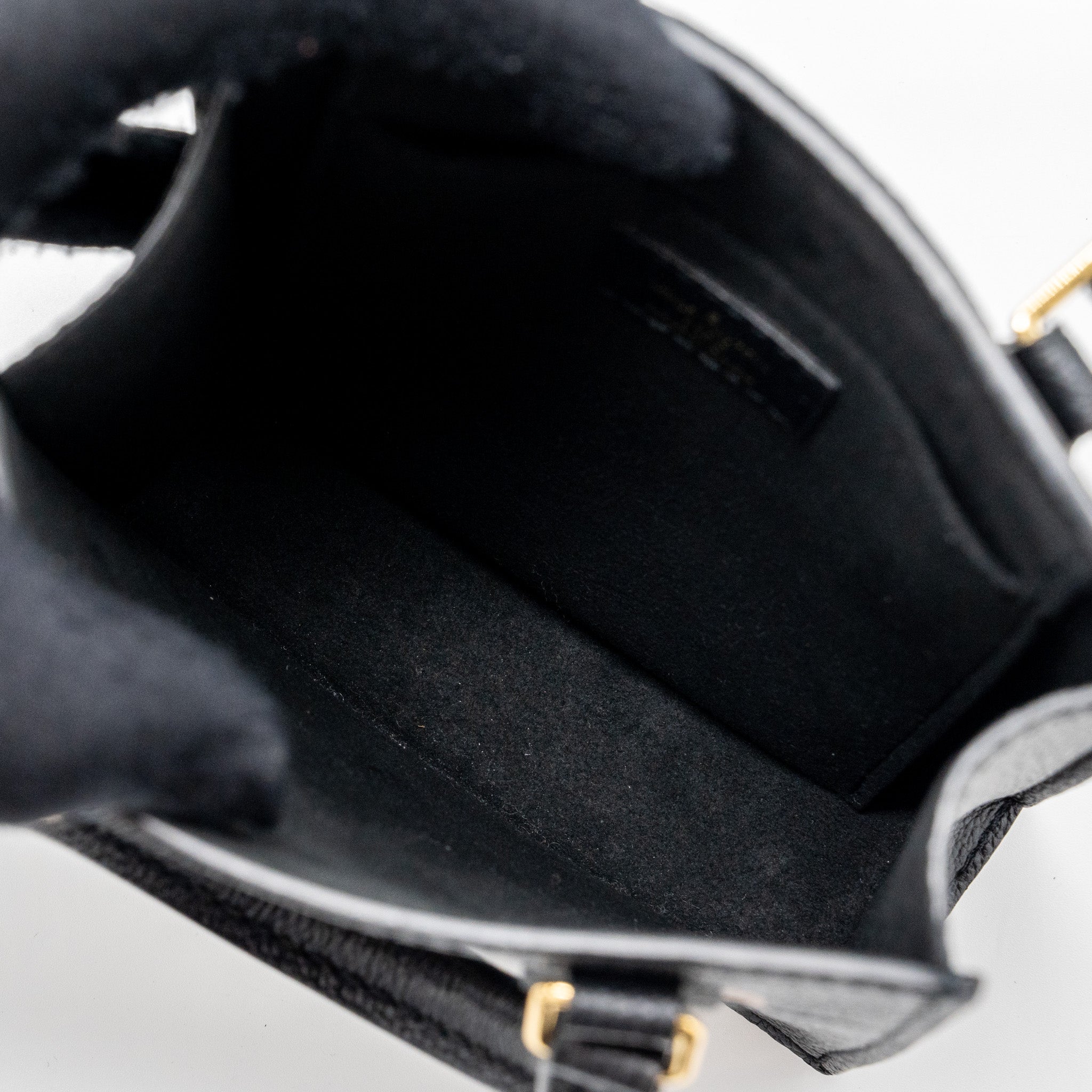 louis-vuitton-petit-sac-plat-monogram-empreinte-black-beige-ghw