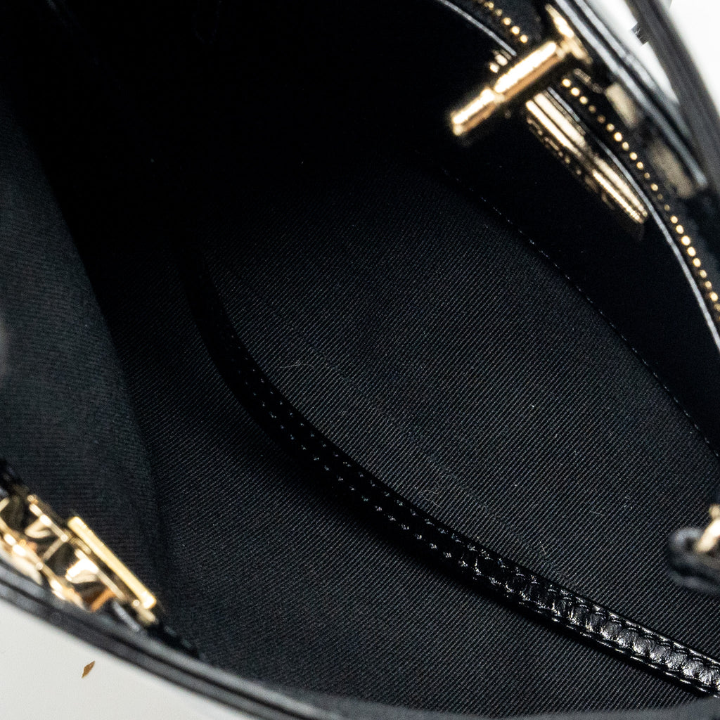 chanel-24c-mini-31-bag-shiny-calfskin-black-lghwmicrochip-1