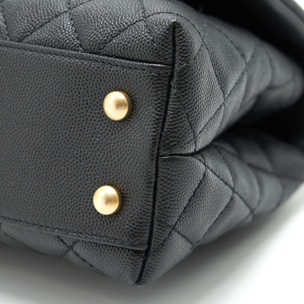chanel-caviar-quilted-mini-coco-handle-flap-bag