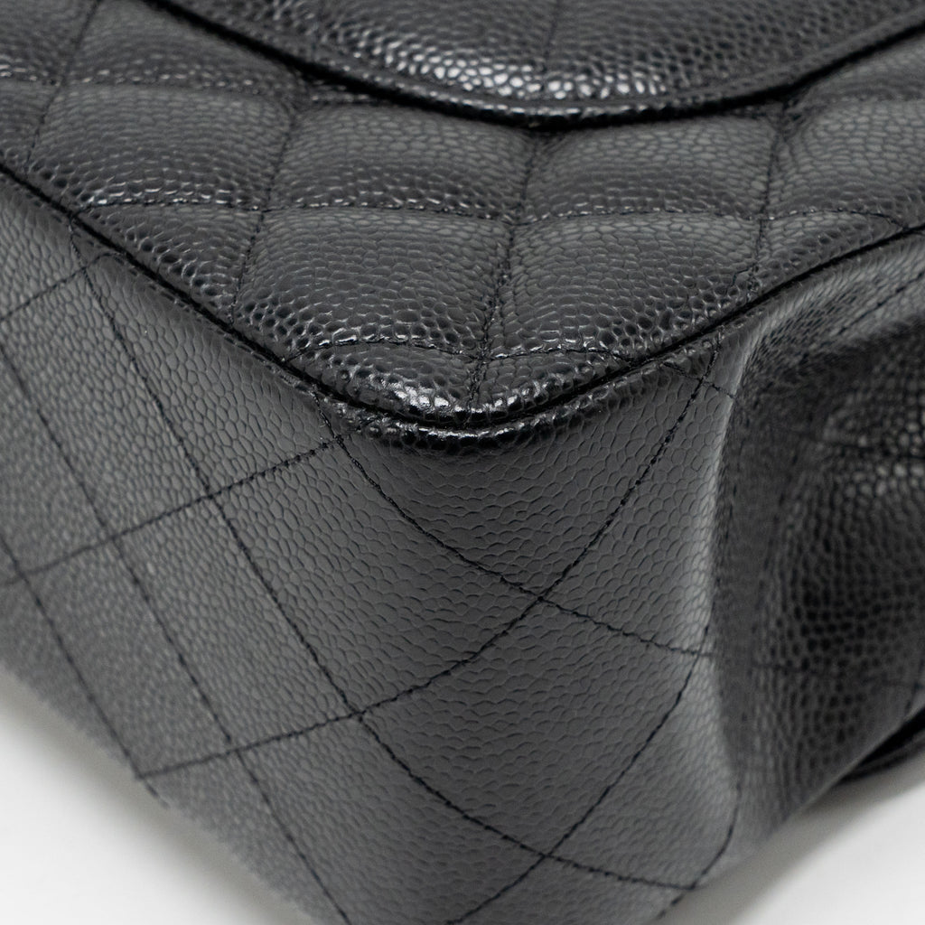 chanel-jumbo-classic-double-flap-bag-caviar-black-ghw-microchip-1