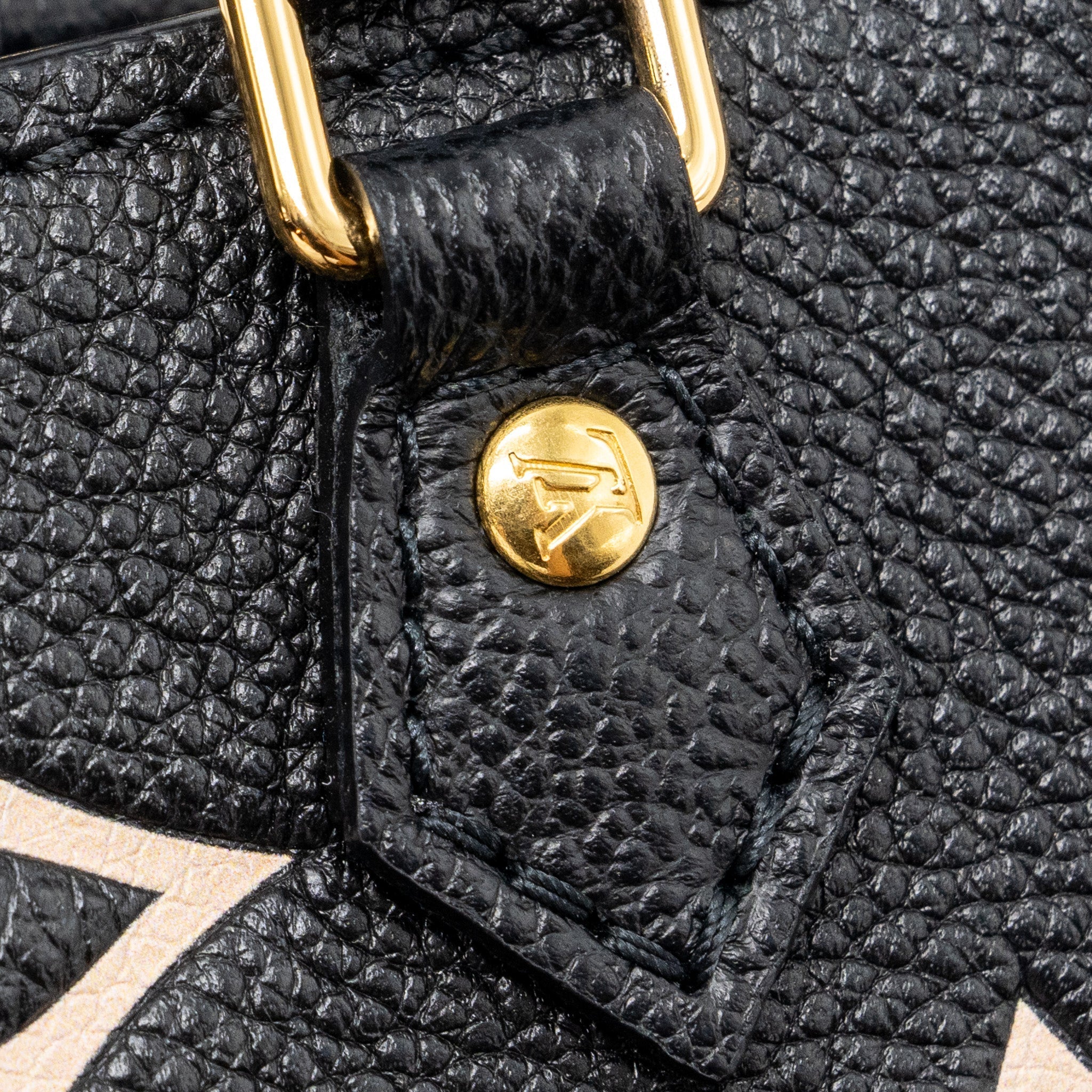 louis-vuitton-petit-sac-plat-monogram-empreinte-black-beige-ghw