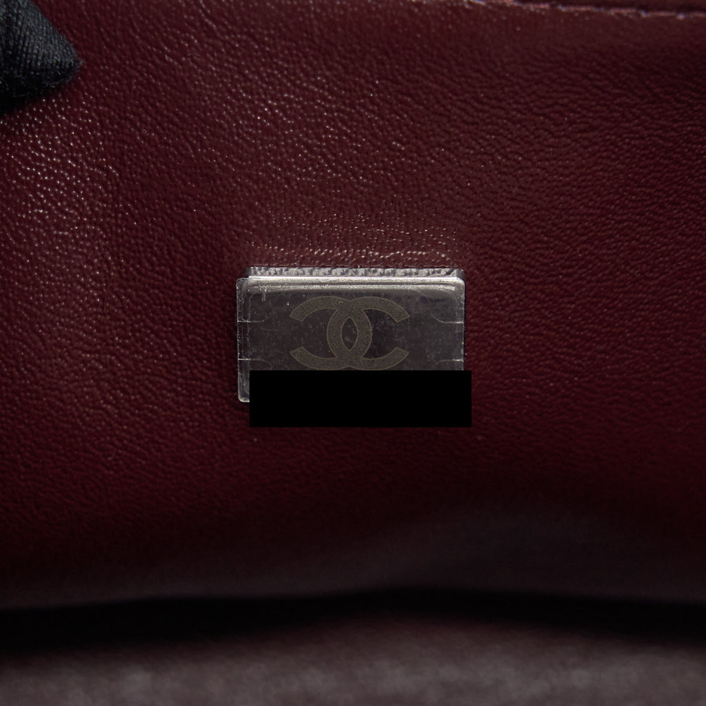 chanel-small-classic-double-flap-bag-lambskin-black-shw