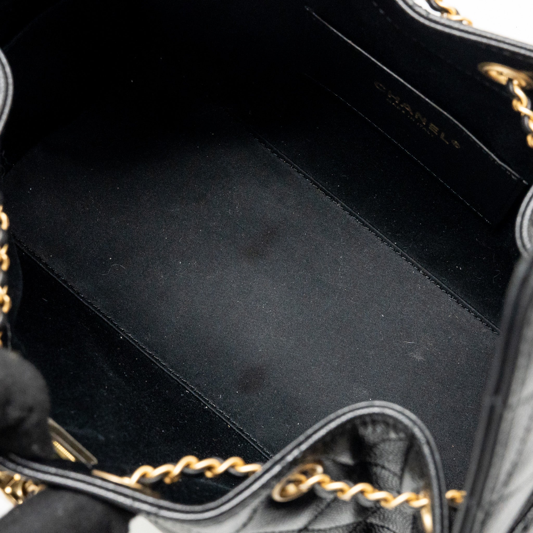 chanel-small-25-handbag-grained-calfskin-black-ghw-microchip