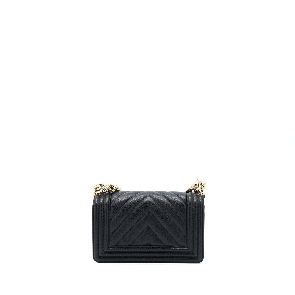 chanel-small-boy-bag-chevron-caviar-black-lghw
