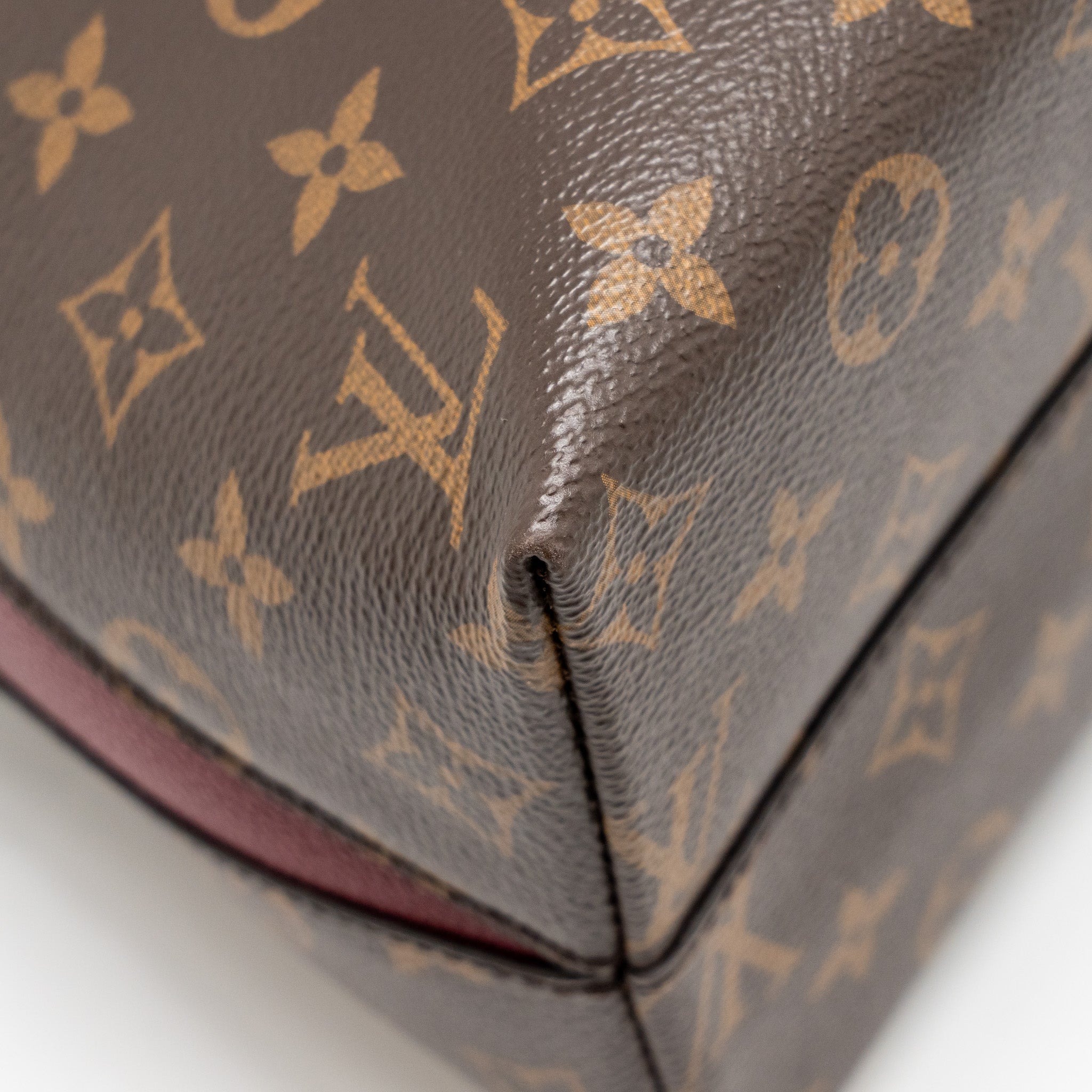 louis-vuitton-alma-b-n-b-bag-monogram-canvas-raspberry-ghw