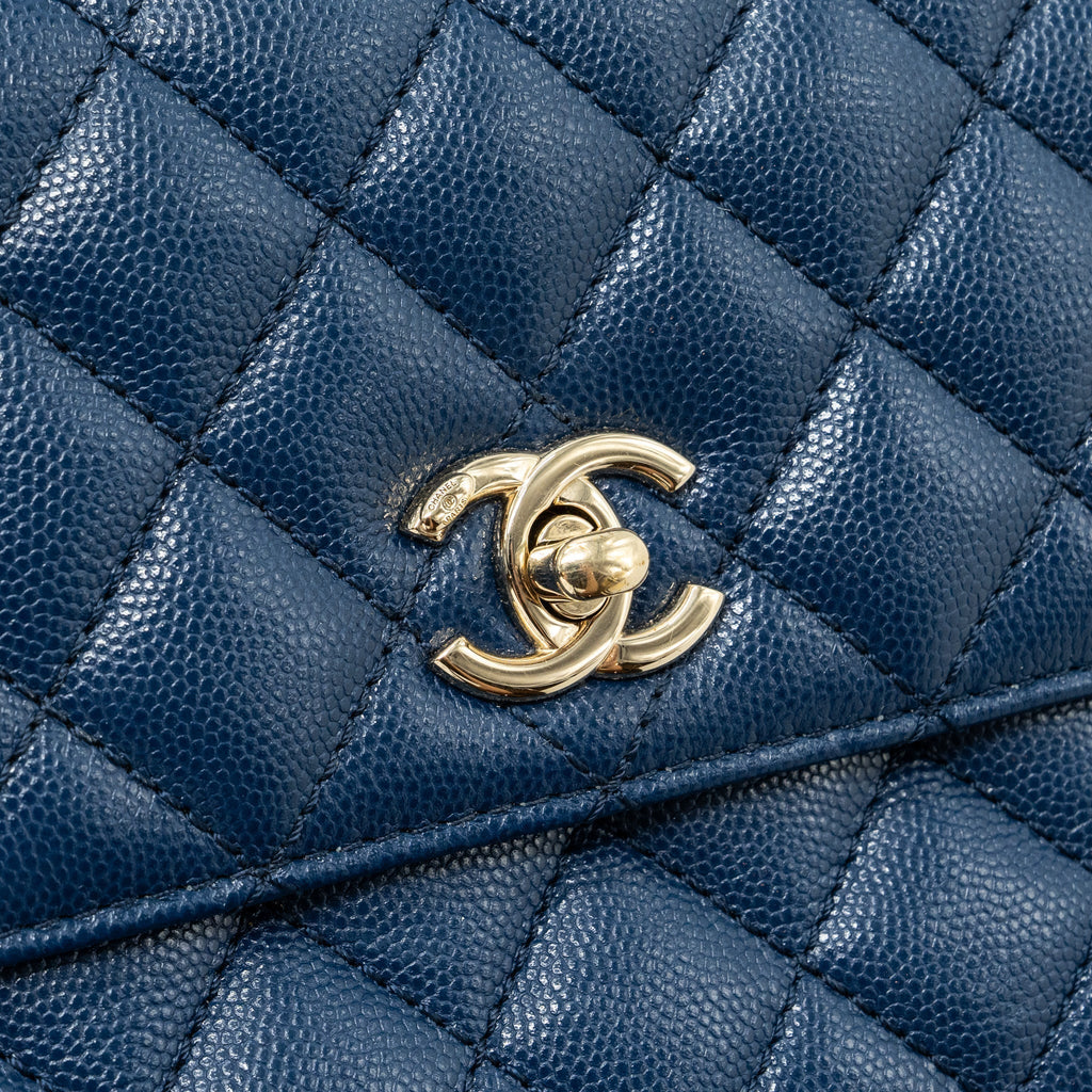 chanel-small-coco-handle-with-lizard-top-handle-caviar-navy-lghwmicrochip