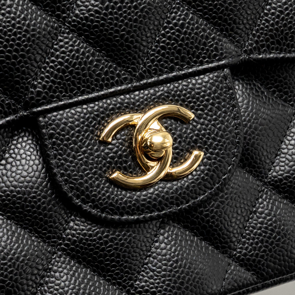 chanel-jumbo-classic-double-flap-bag-caviar-black-ghw-10