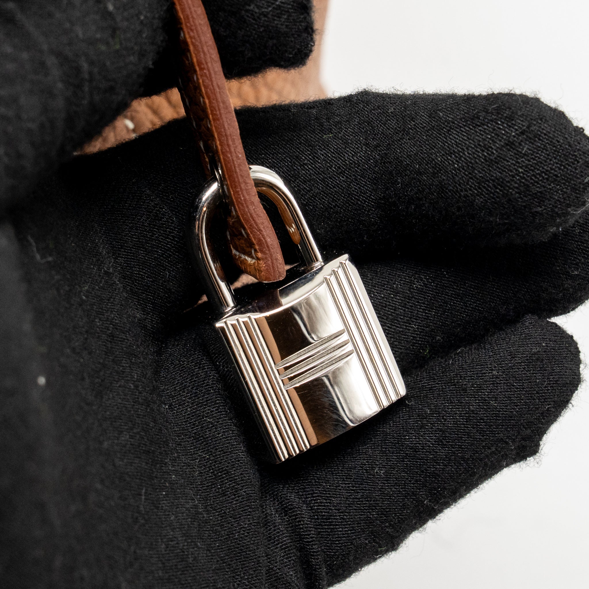 hermes-picotin-18-lock-bag-clemence-gold-shw-stamp-u