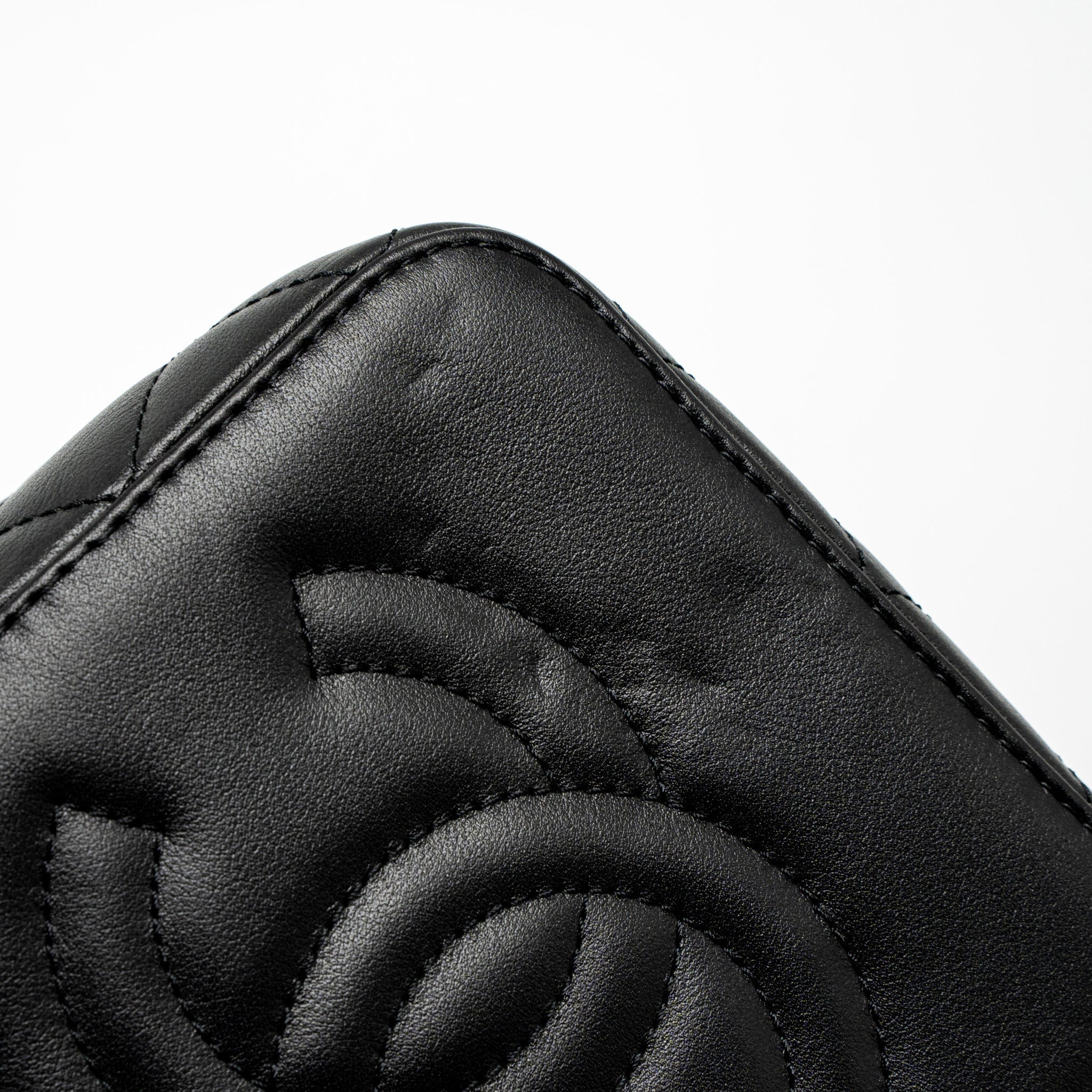 copy-of-chanel-top-handle-vanity-crossbody-bag-calfskin-black-brushed-ghw-microchip