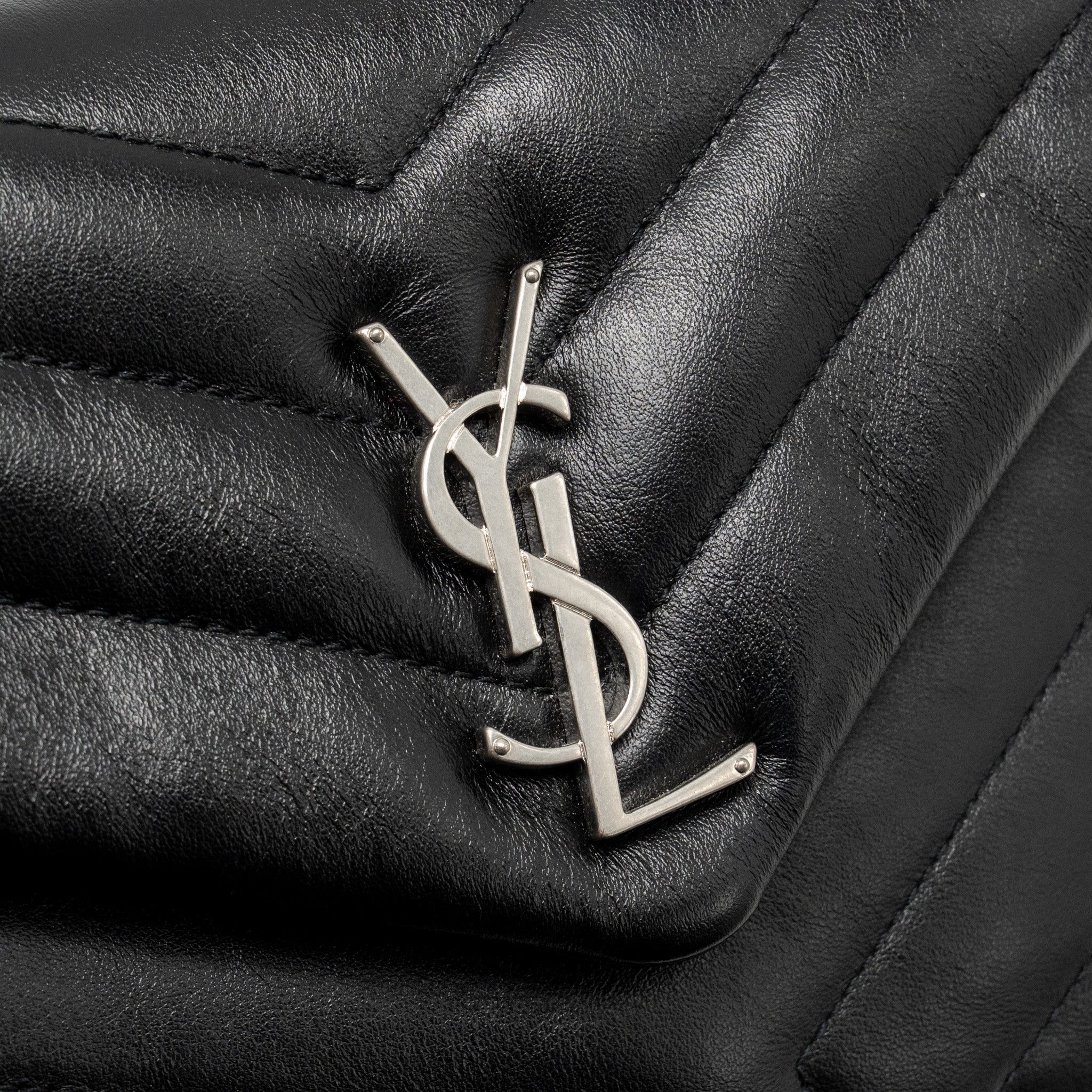saint-laurent-ysl-small-loulou-bag-calfskin-black-shw