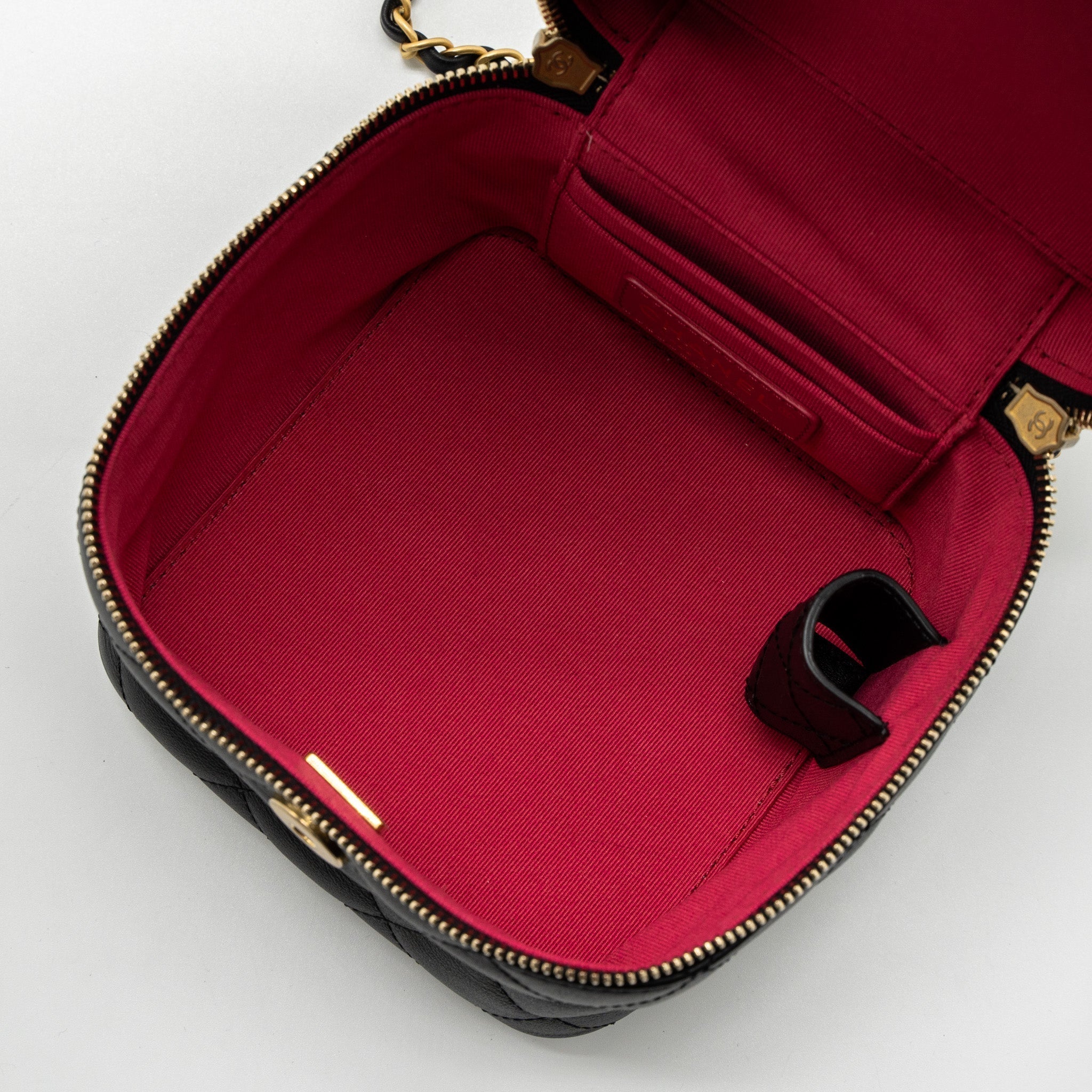 copy-of-chanel-top-handle-vanity-crossbody-bag-calfskin-black-brushed-ghw-microchip
